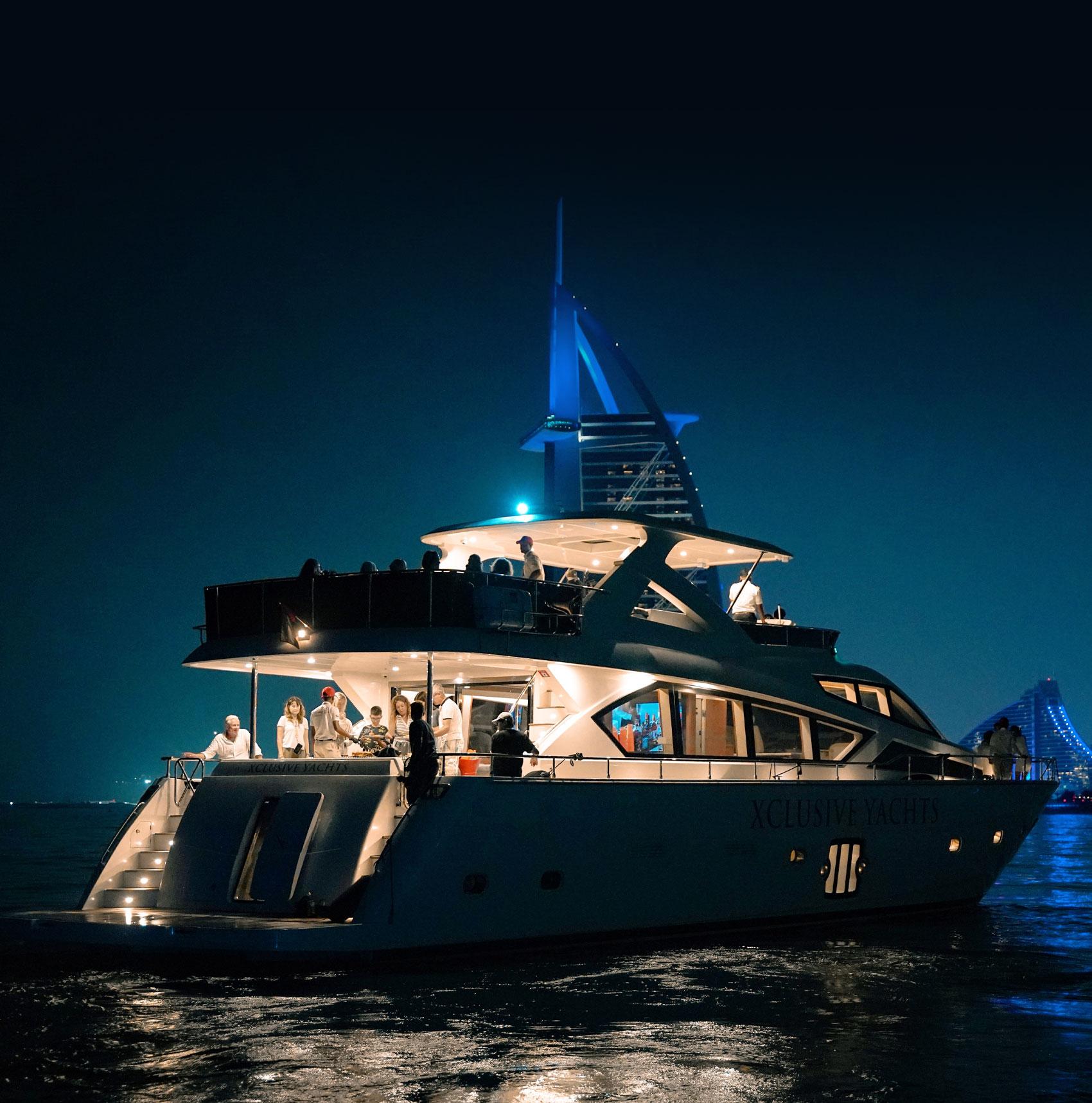 Dubai Marina Luxury Yacht Party – BBQ, Open Bar & Live DJ
