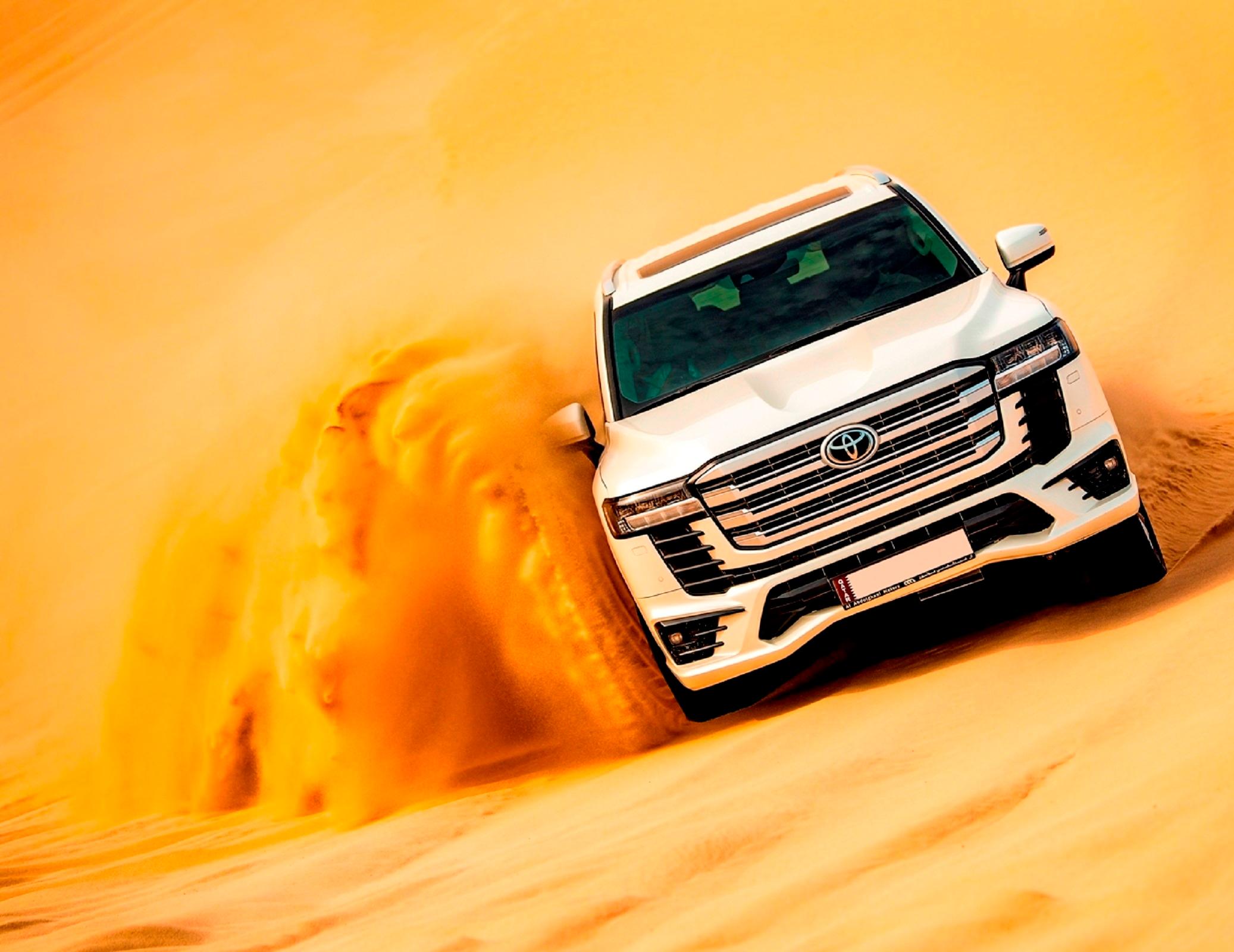Private Sunset Desert Safari with 4-Star Hotel Dinner