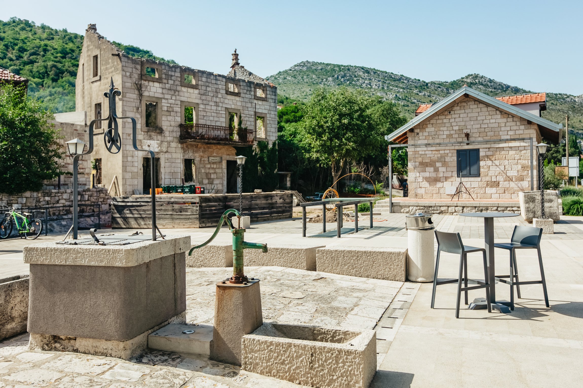 Mostar & Kravice Waterfalls Small-Group Day Trip from Dubrovnik