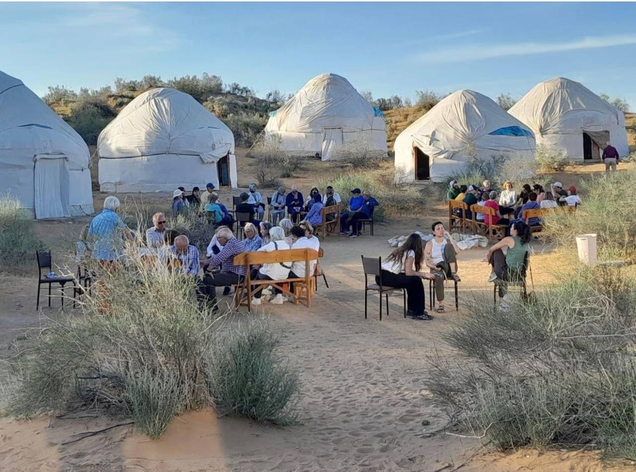 2-Day Kyzylkum Desert Yurt Camp Experience