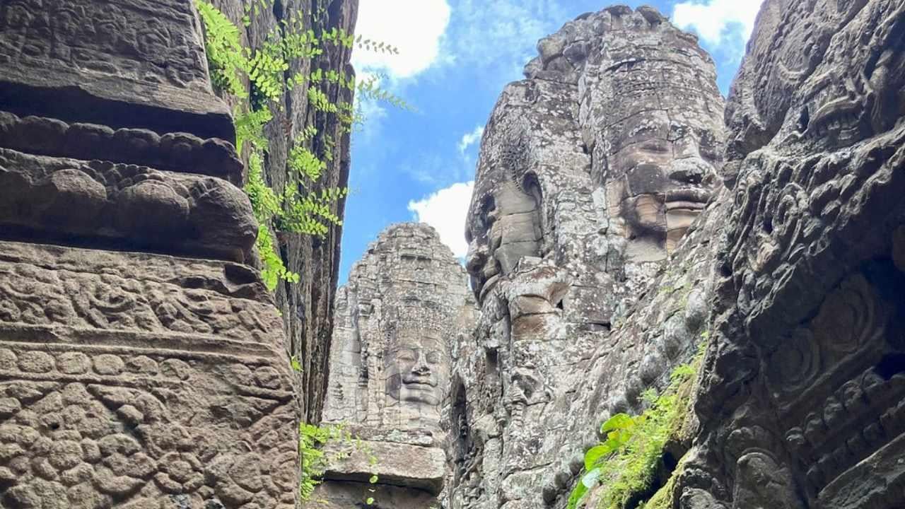 Angkor Wat Sunrise & Tonle Sap 2.5-Day Small Group Expedition