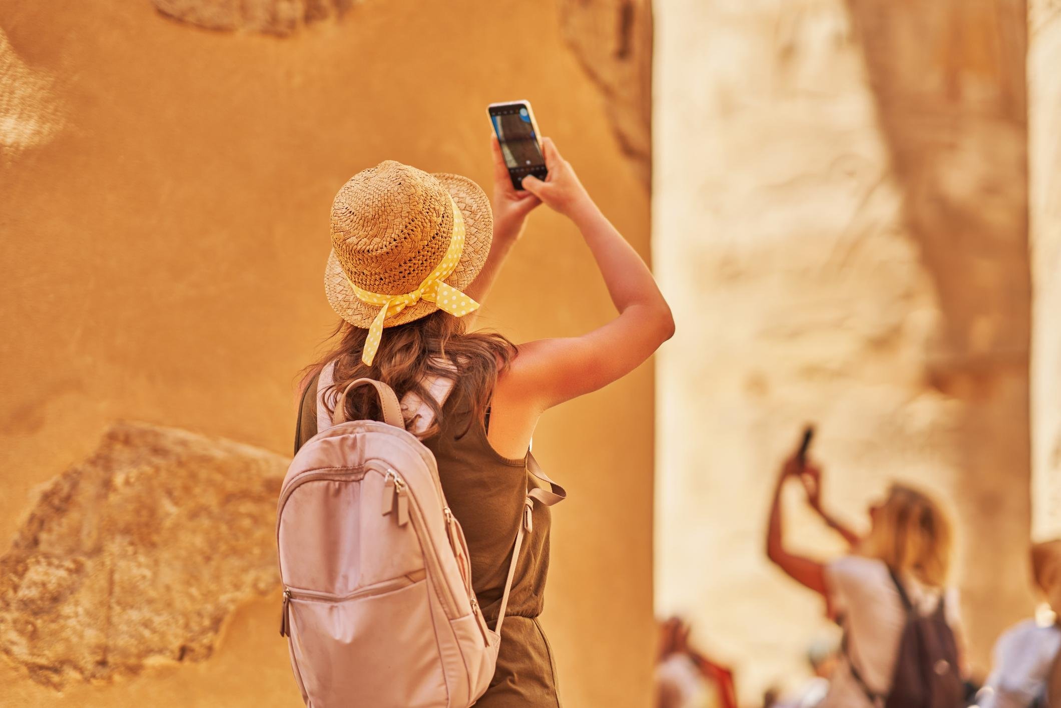 4-Day Private Nile Cruise: Aswan to Luxor with Hot Air Balloon