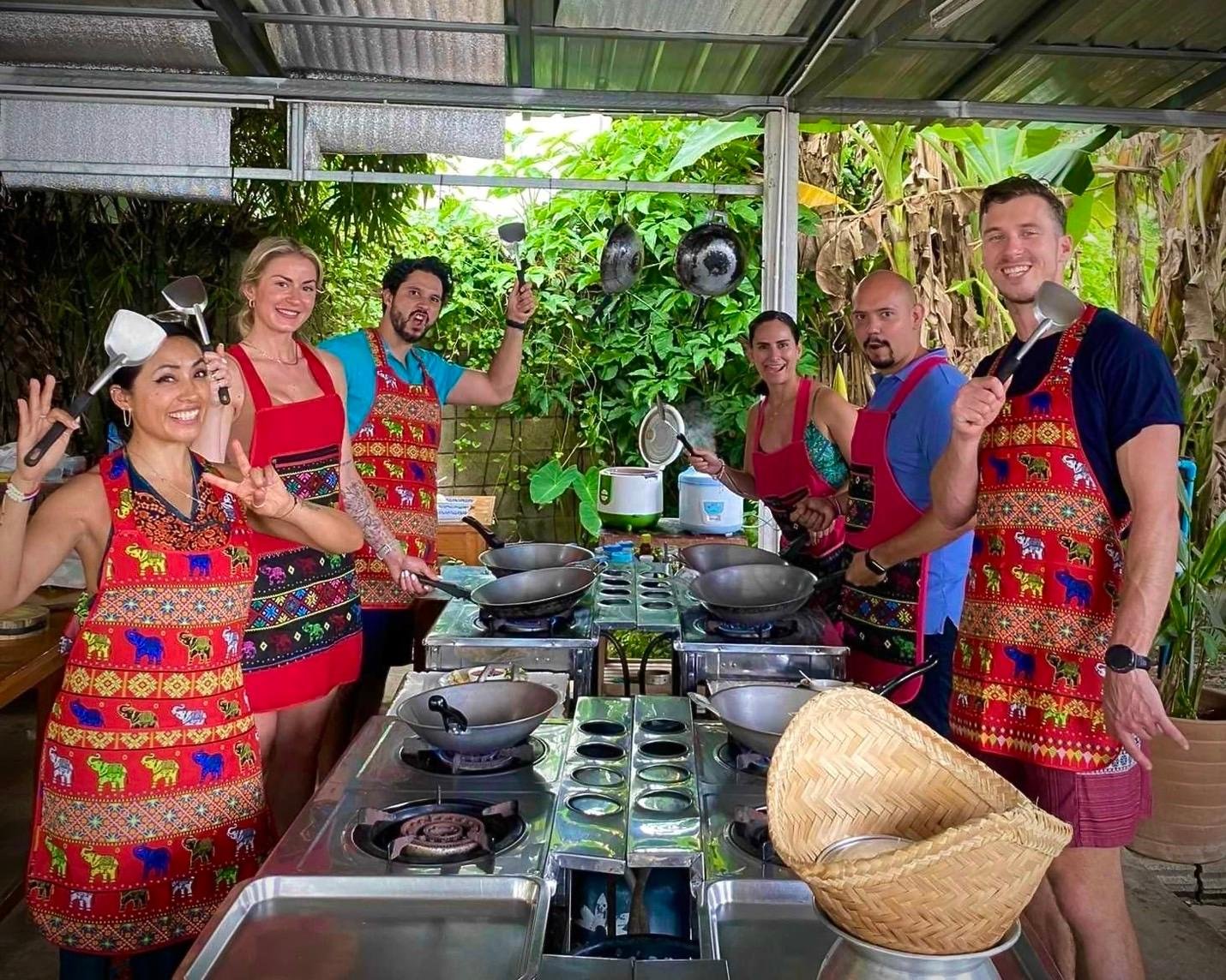 Chiang Mai cooking class — market tour, herb garden and Thai dishes — image 7