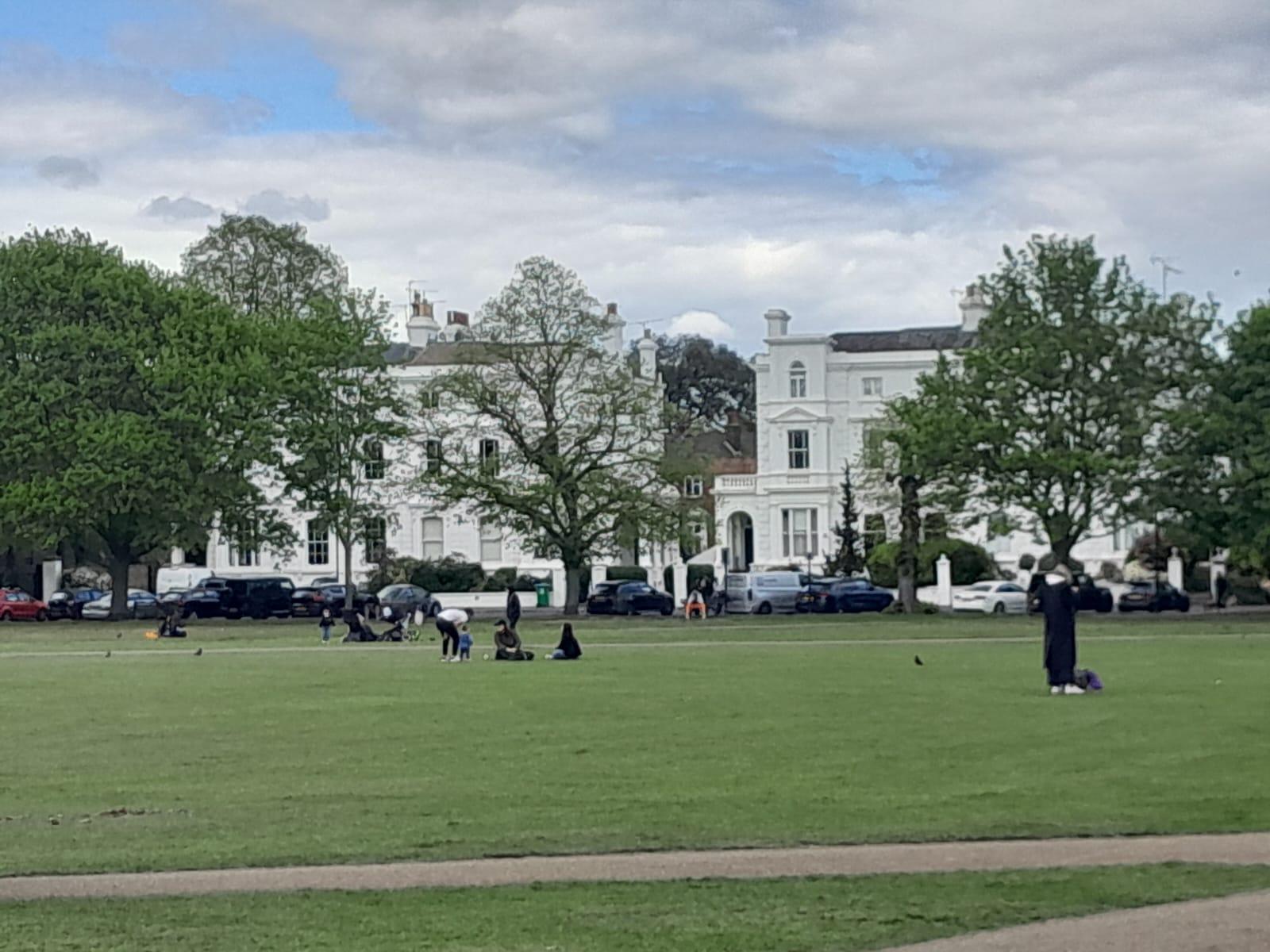 Private London: Kew Gardens, Richmond & Ted Lasso Tour