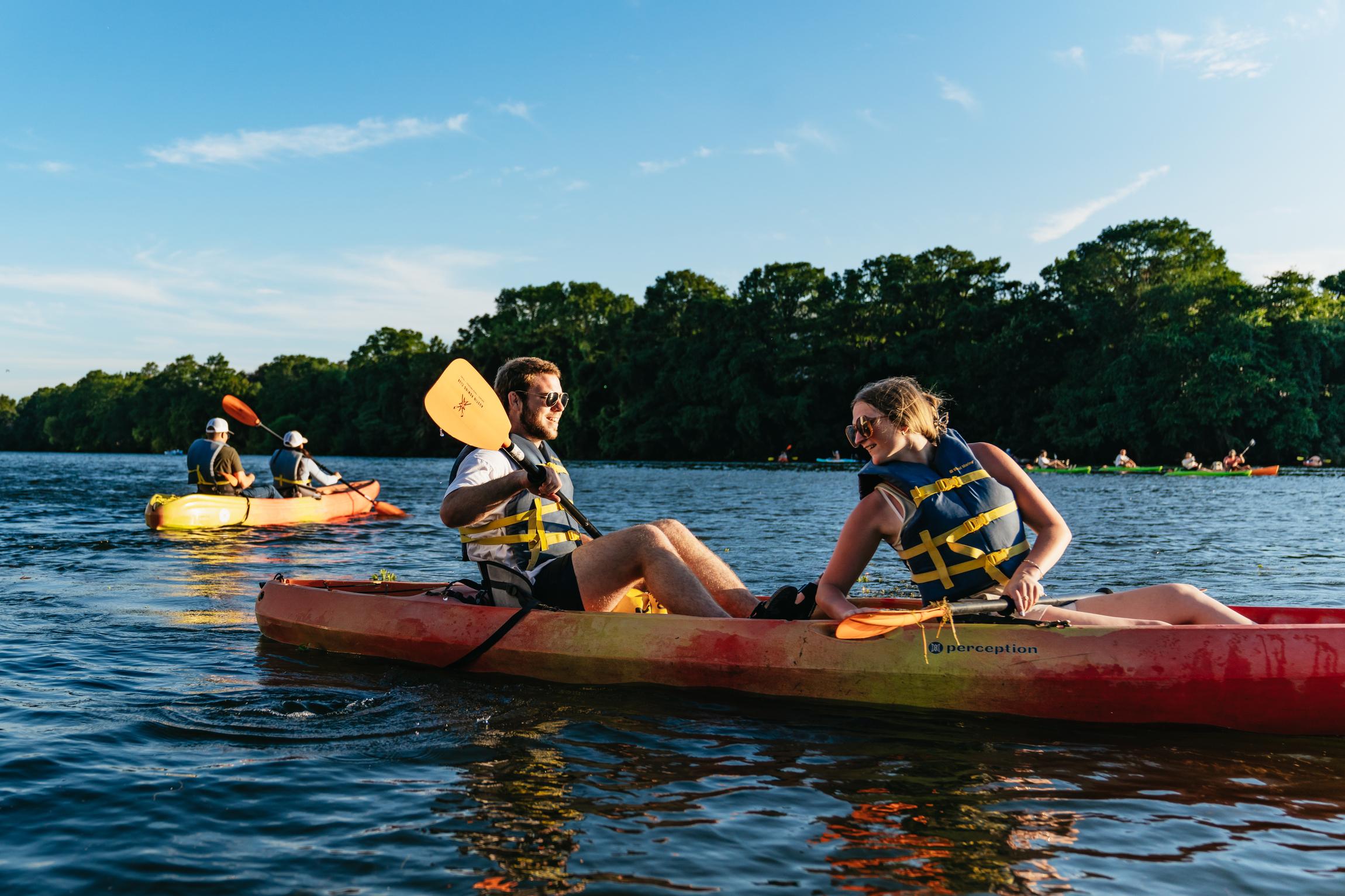 Austin Sunset Bat-Watching Kayak Experience