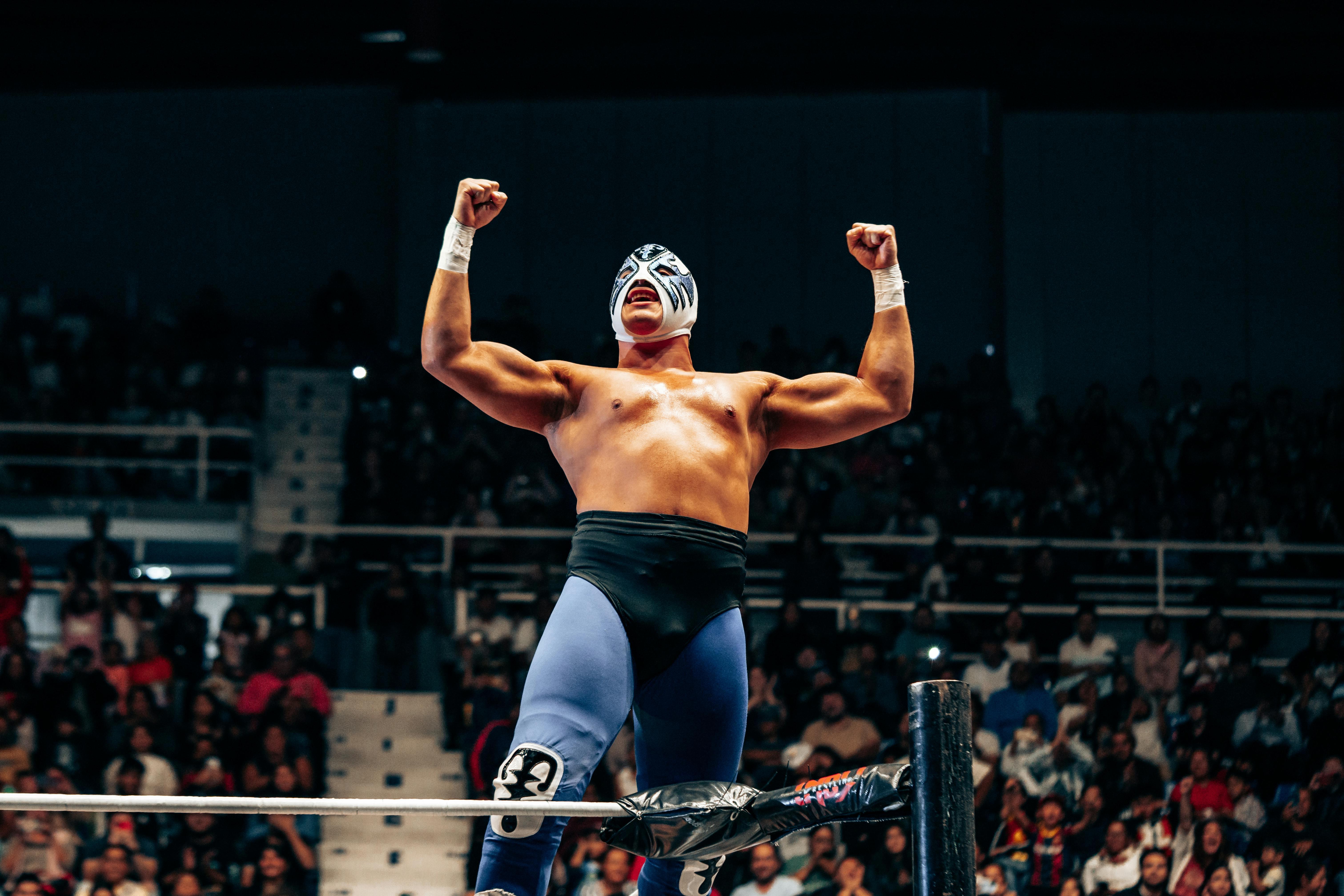 Mexico City: Lucha Libre Tour with Mezcal, Tequila & Live Show