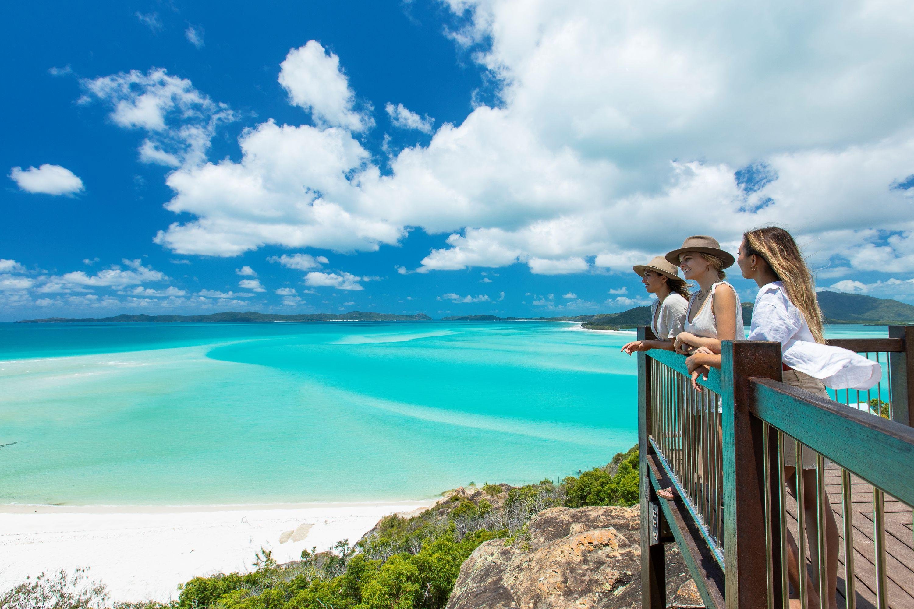 Whitehaven Beach & Hill Inlet Lookout Half-Day Tour