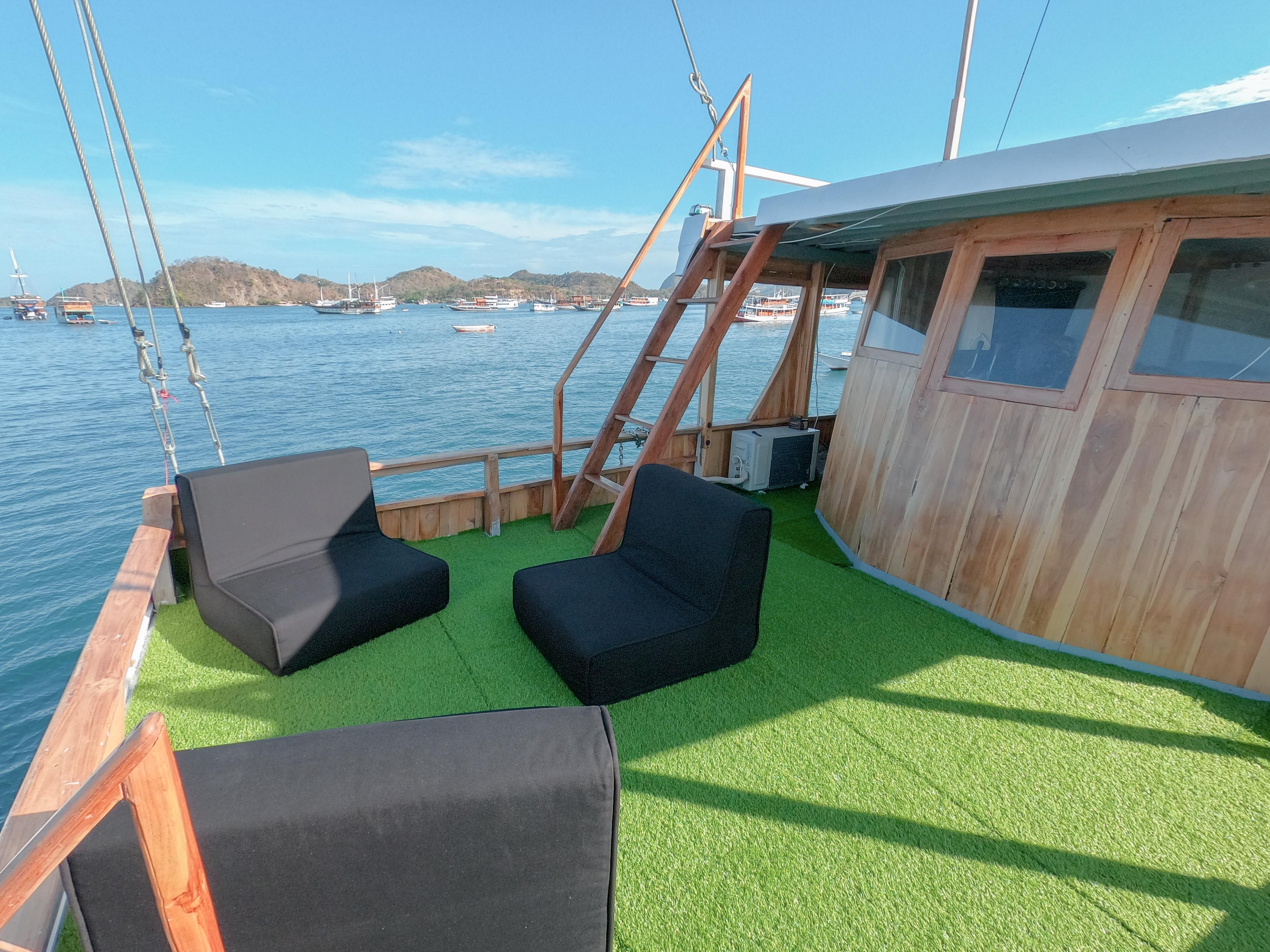 Komodo National Park 3-Day Budget Liveaboard from Labuan Bajo