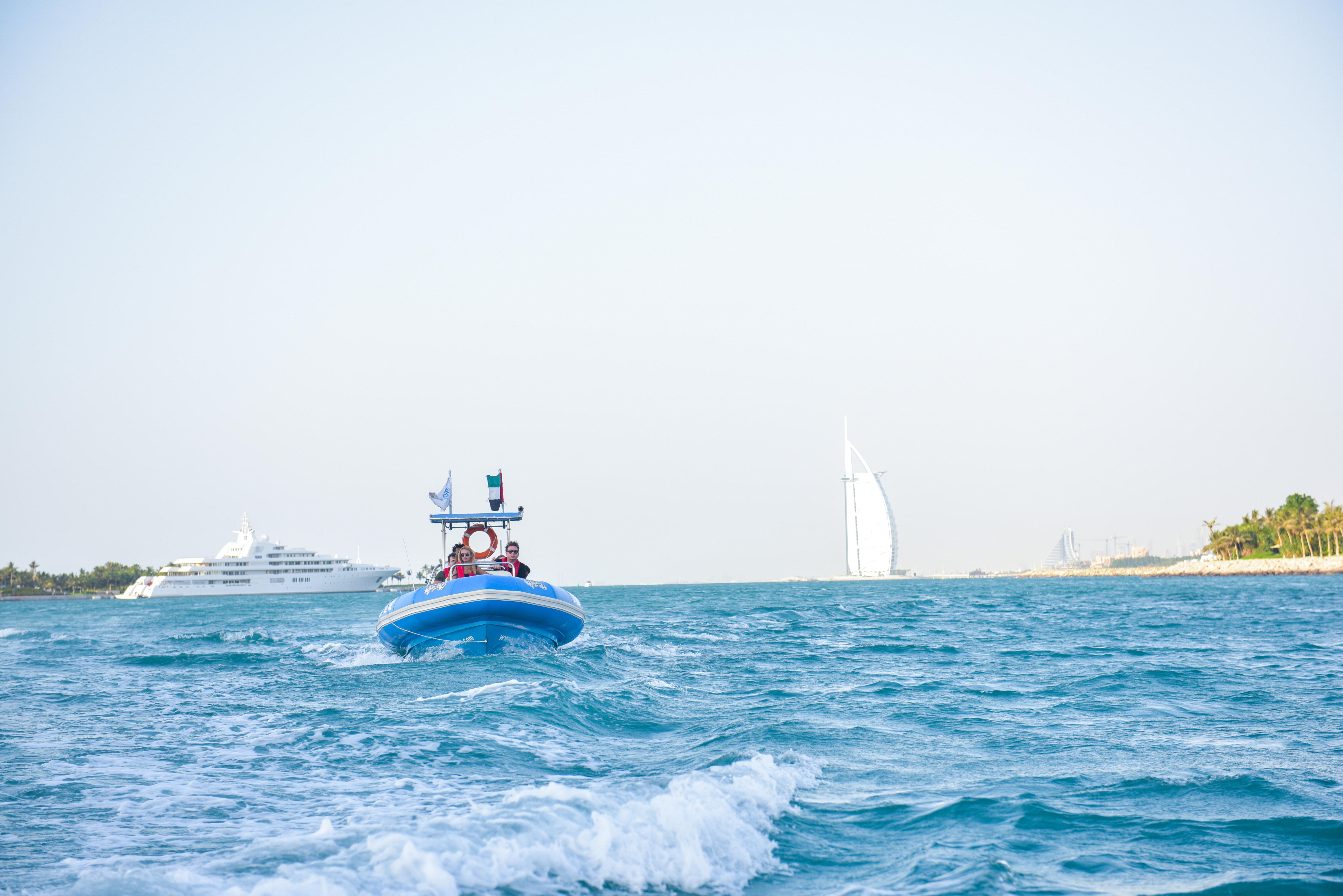 Dubai Marina Atlantis & Palm Jumeirah Speedboat Tour