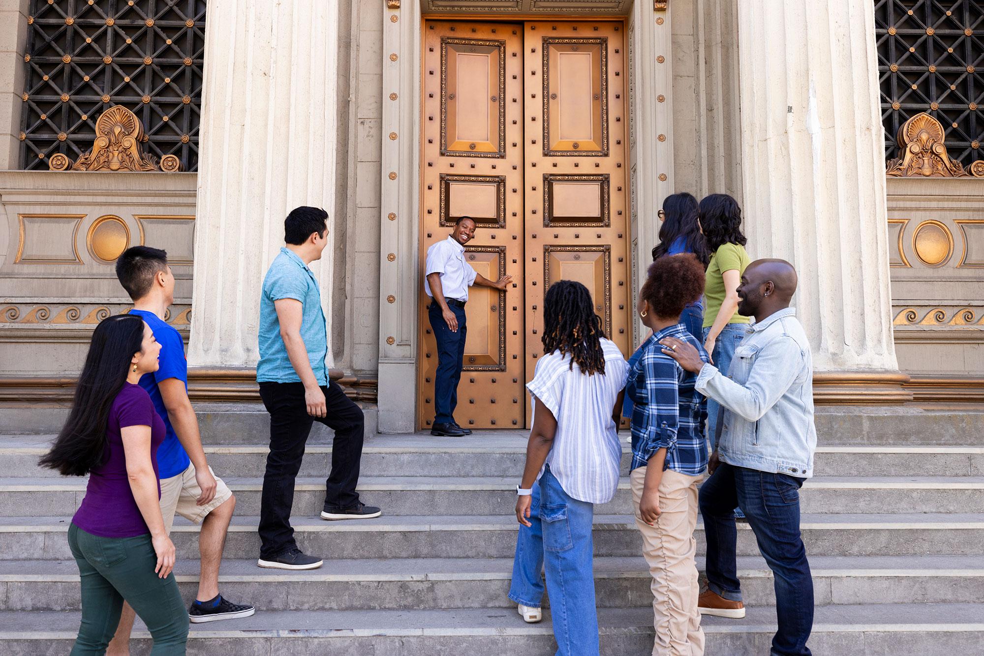 Los Angeles: Warner Bros. Studio Tour Hollywood - 2026 (Verified Reviews)