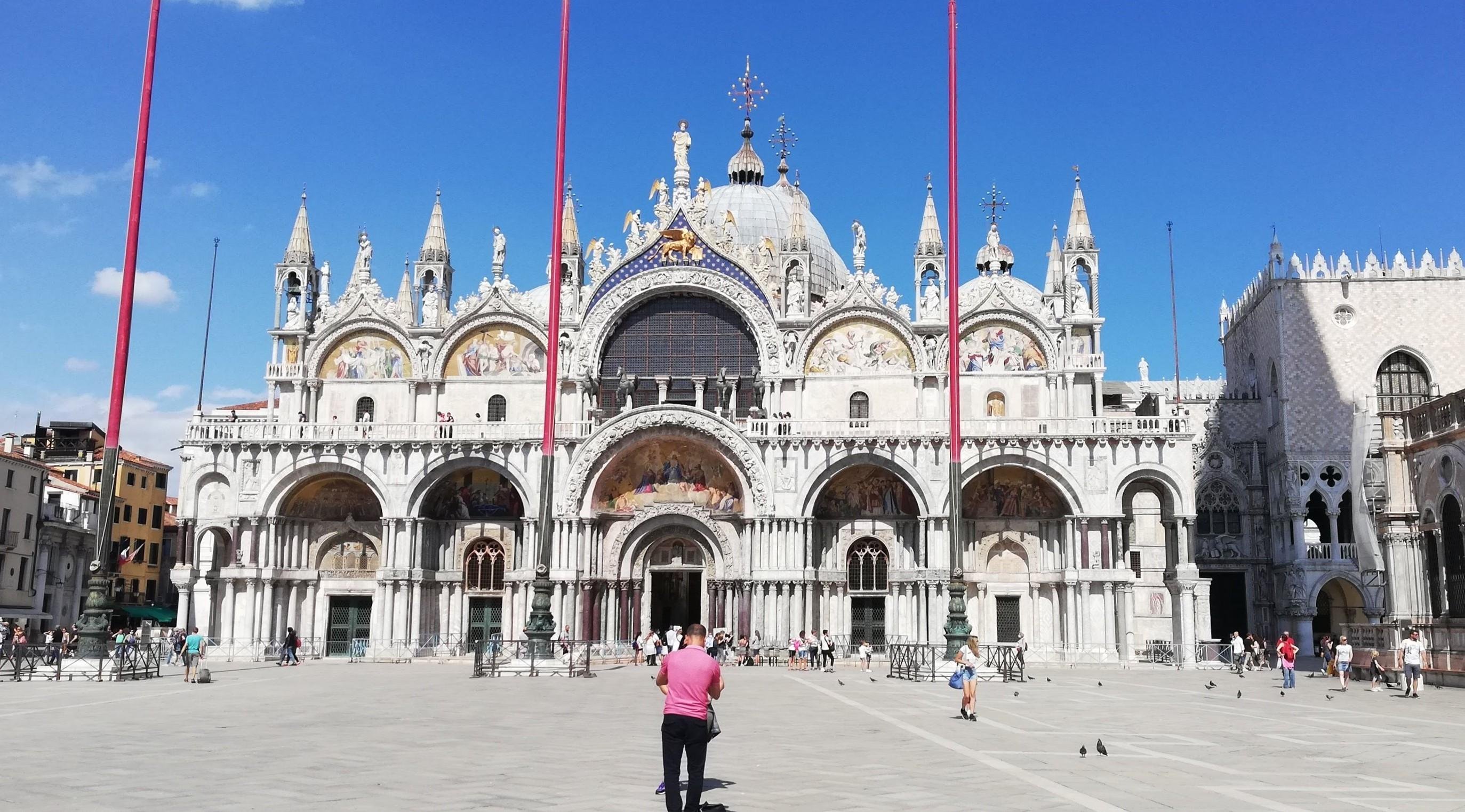 Rome: Venice Day Trip with Islands Cruise and City Walk