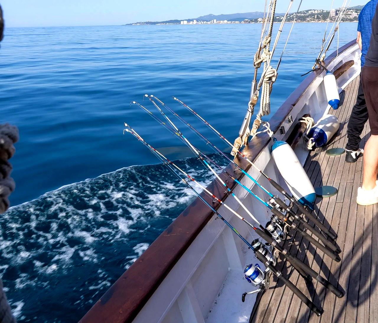Traditional Fishing Trip to Formigues Islands