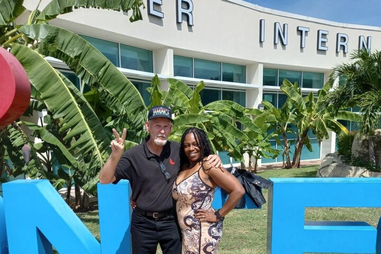 Private Montego Bay Airport to Ocho Rios Transfer