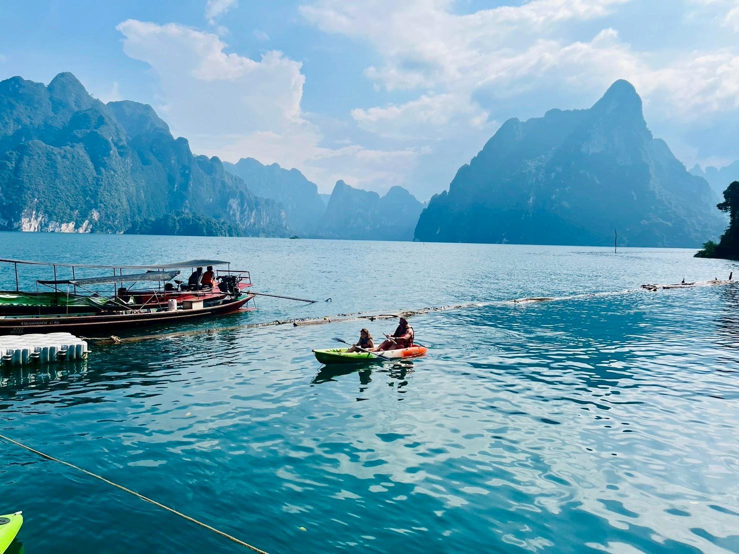 Cheow Lan Lake Floating Raft House Overnight Experience