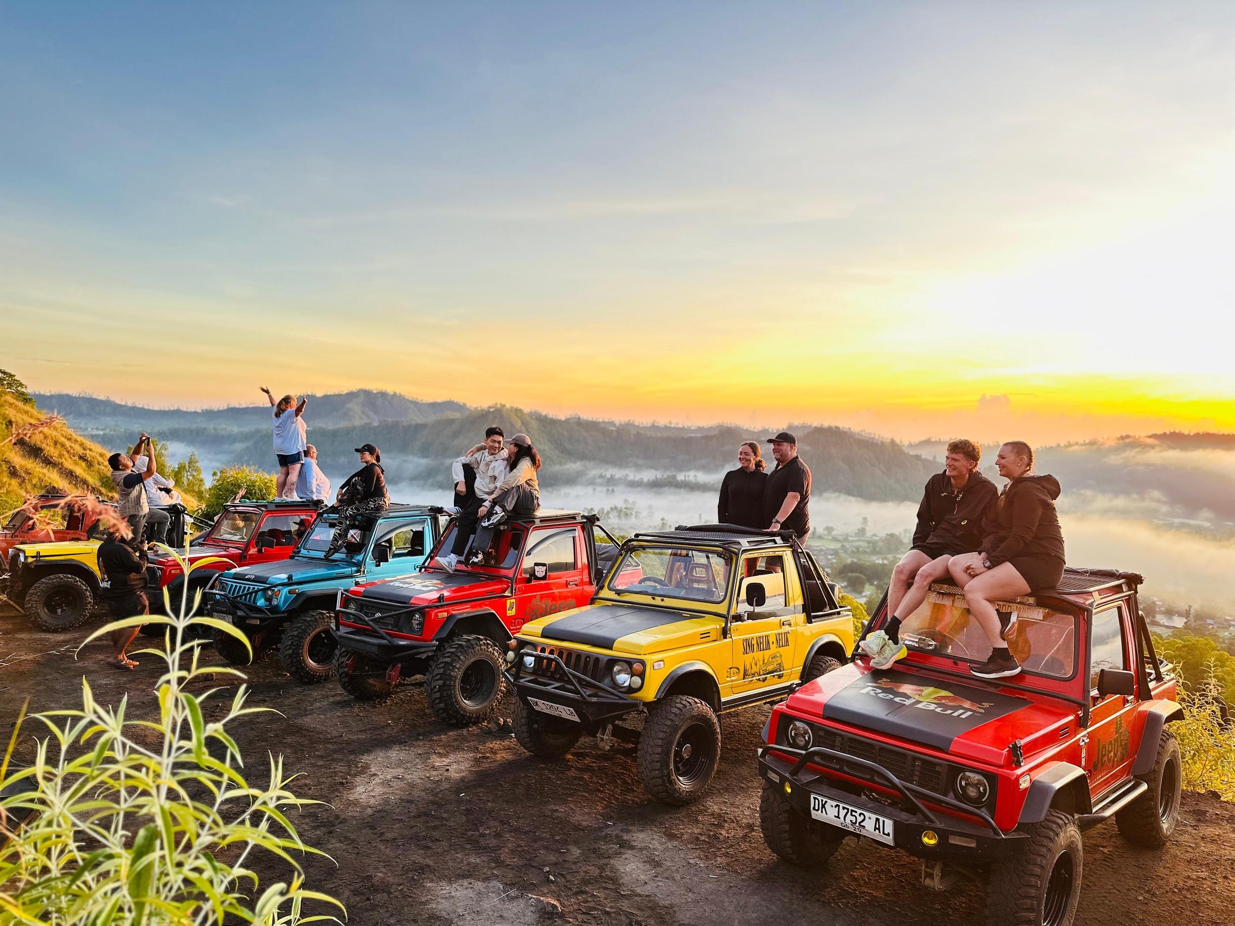 Mount Batur Sunrise Jeep Tour with Hot Springs & Breakfast