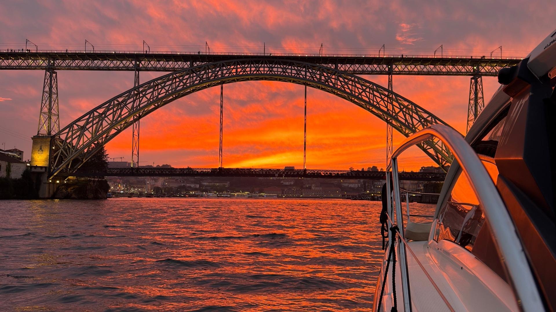 Porto Private Yacht Experience on the Douro with Wine & Snacks