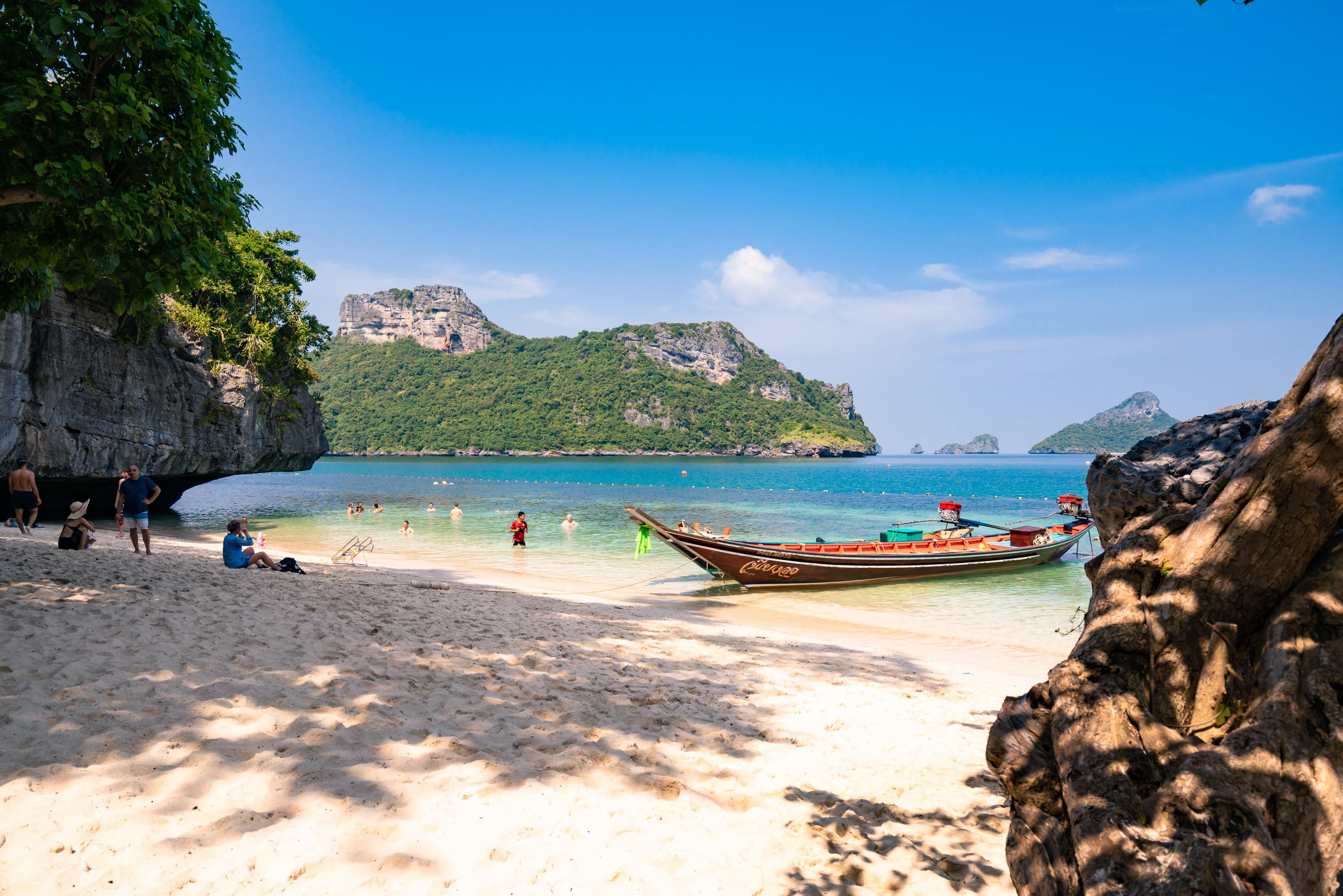 Ang Thong Marine Park Small-Group Speedboat Tour