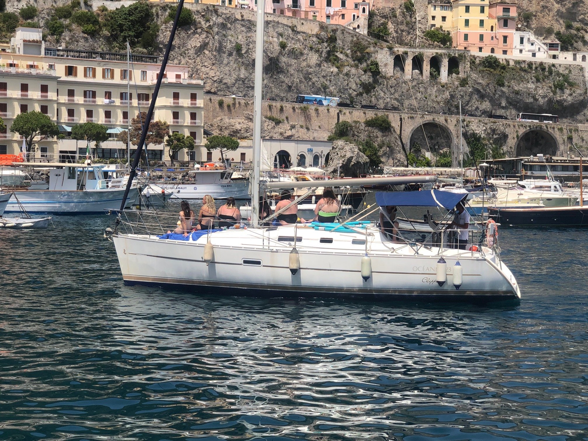 Amalfi Coast Full-Day Sailing Adventure from Salerno with Lunch