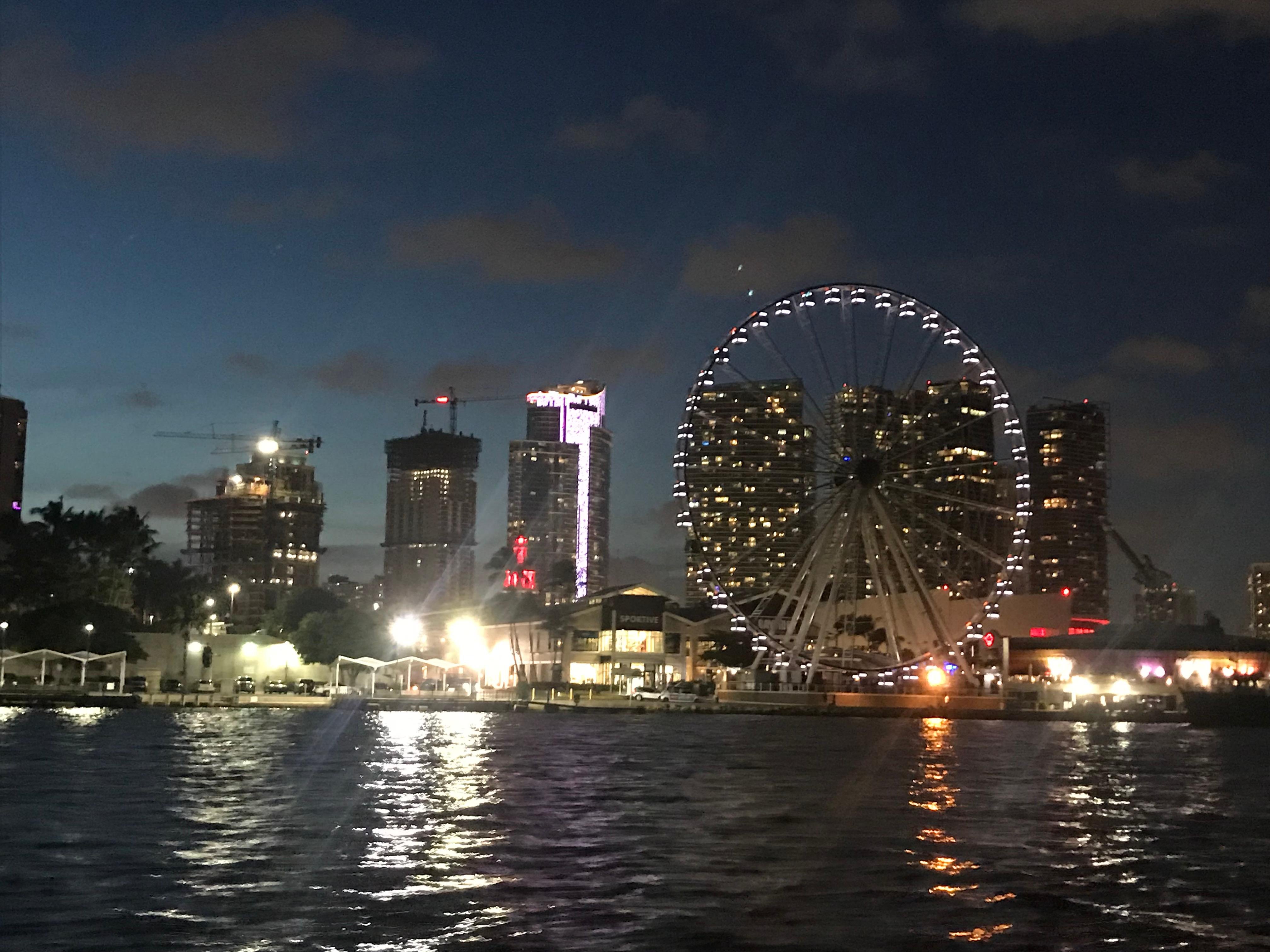 Private Miami Boat Tour: Sandbars & Celebrity Mansions