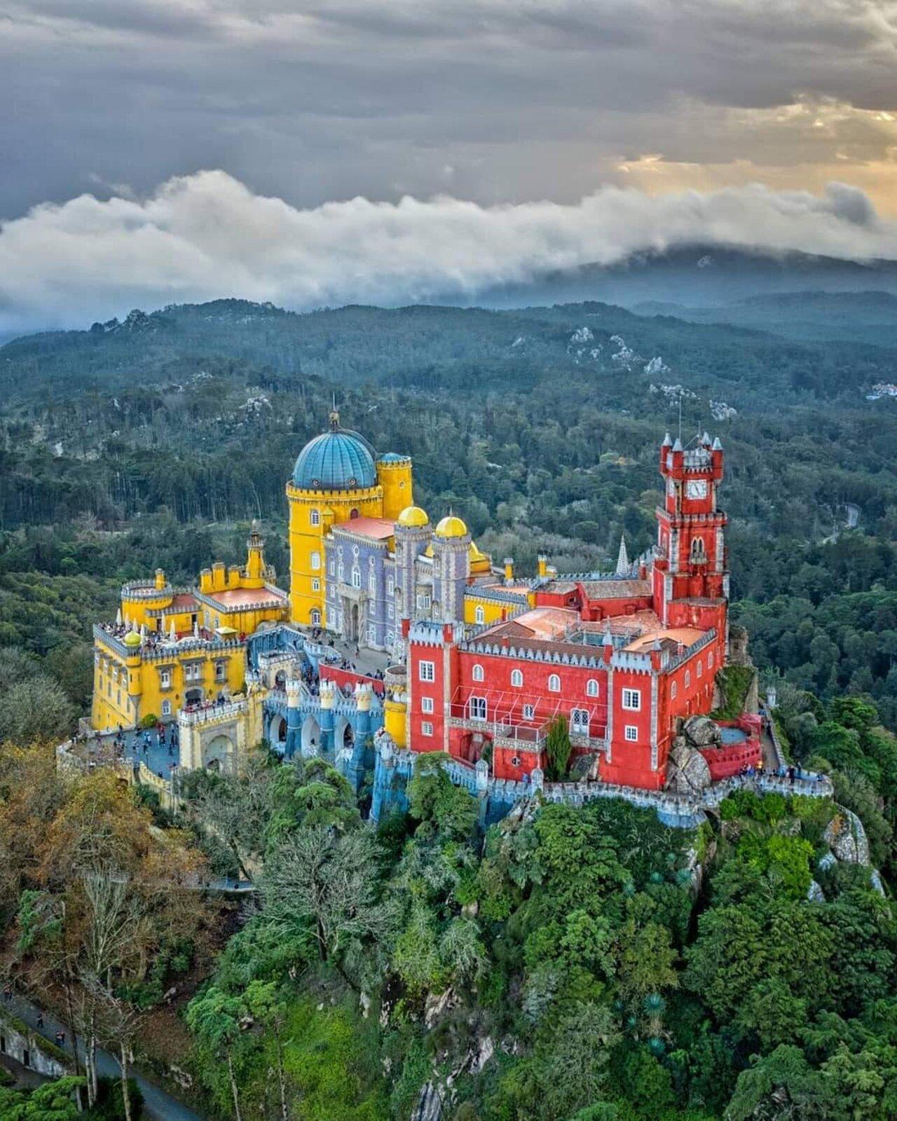 Private Tuk-Tuk Tour of Sintra's Historic Sites