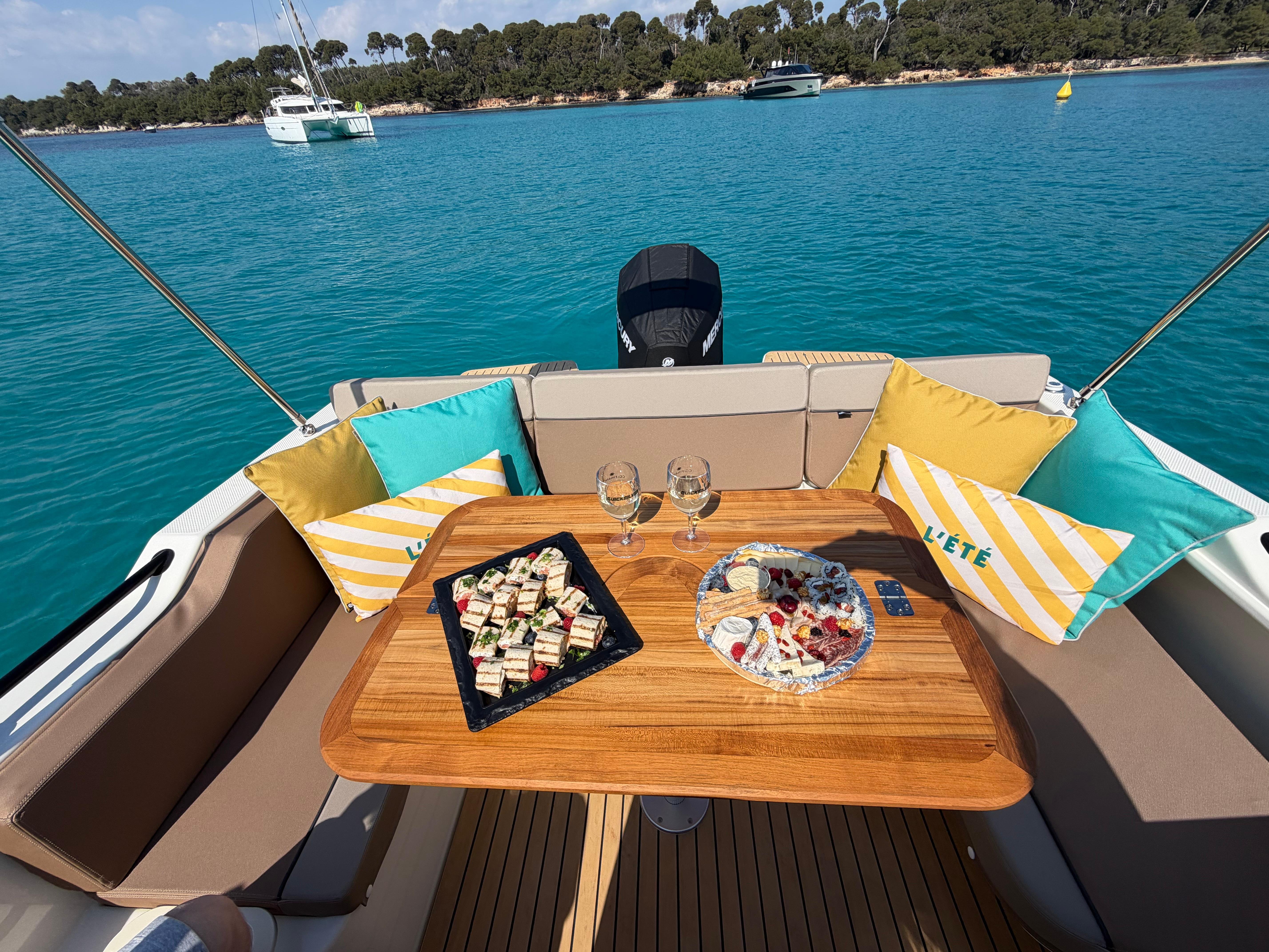 Cannes Private Skippered Boat Tour: Lérins Islands & Esterel Coast