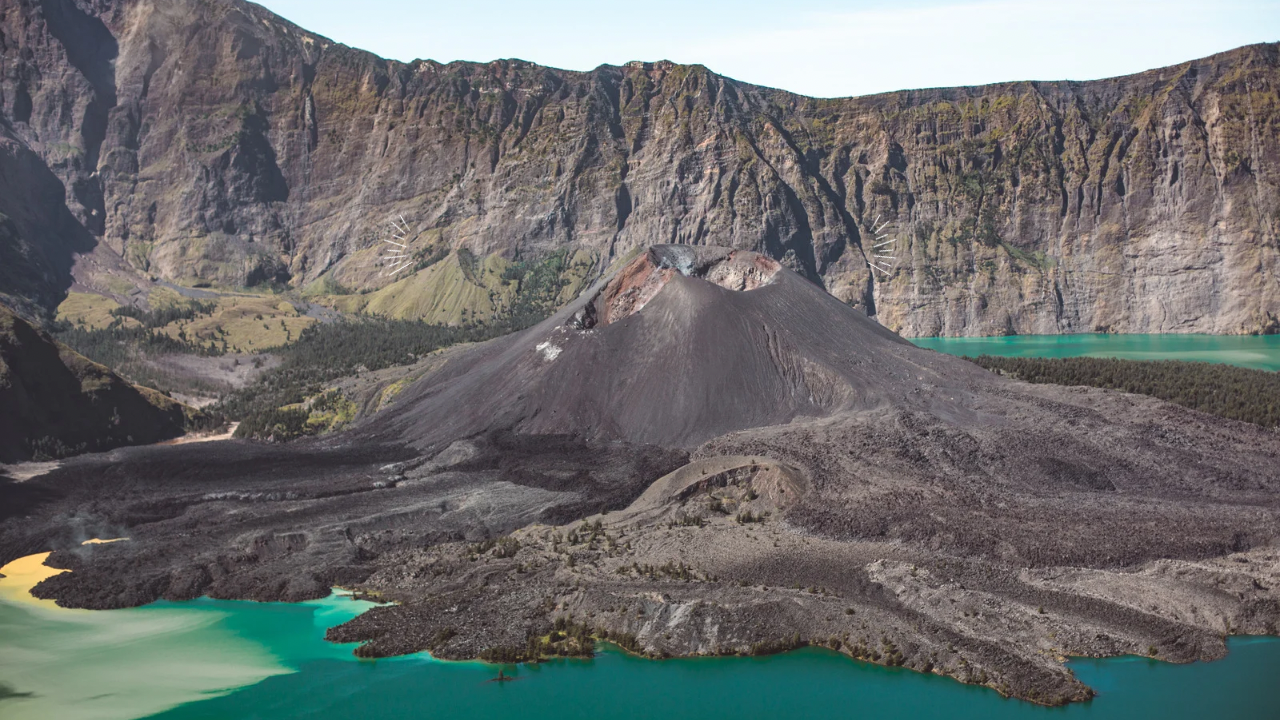 Mount Rinjani Summit & Crater Lake 3-Day Private Trek