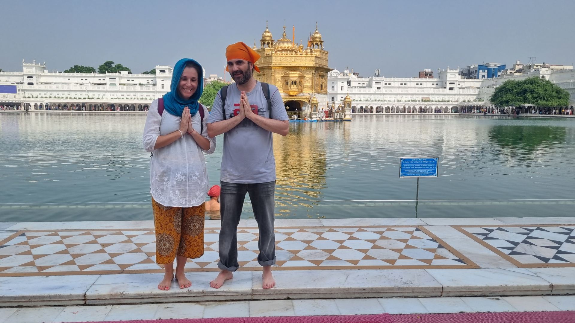Amritsar: Golden Temple & Jallianwala Bagh Guided Walking Tour