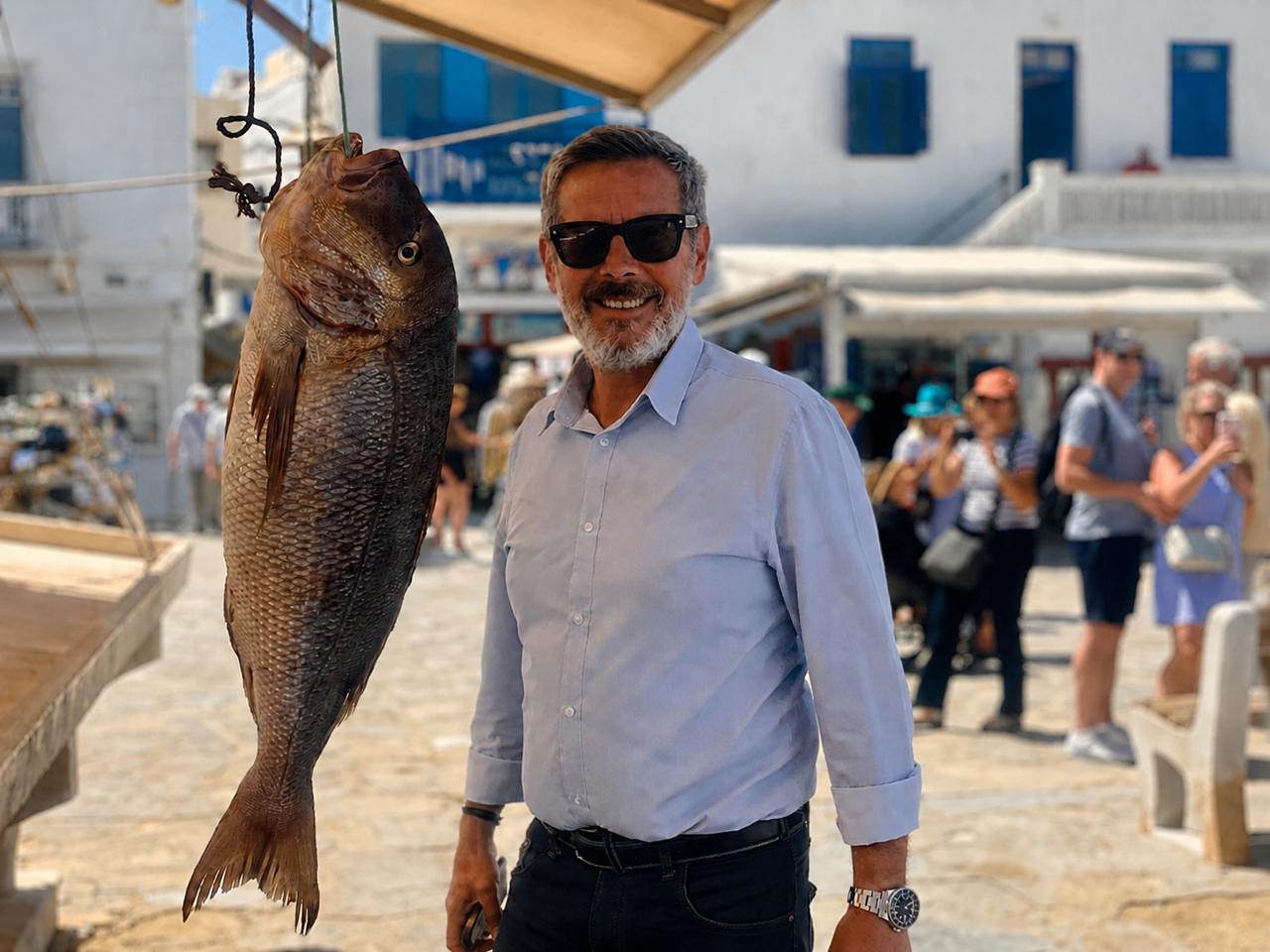 Mykonos Old Town: Aesthetic Secret Alleys & Sunset Photo Tour