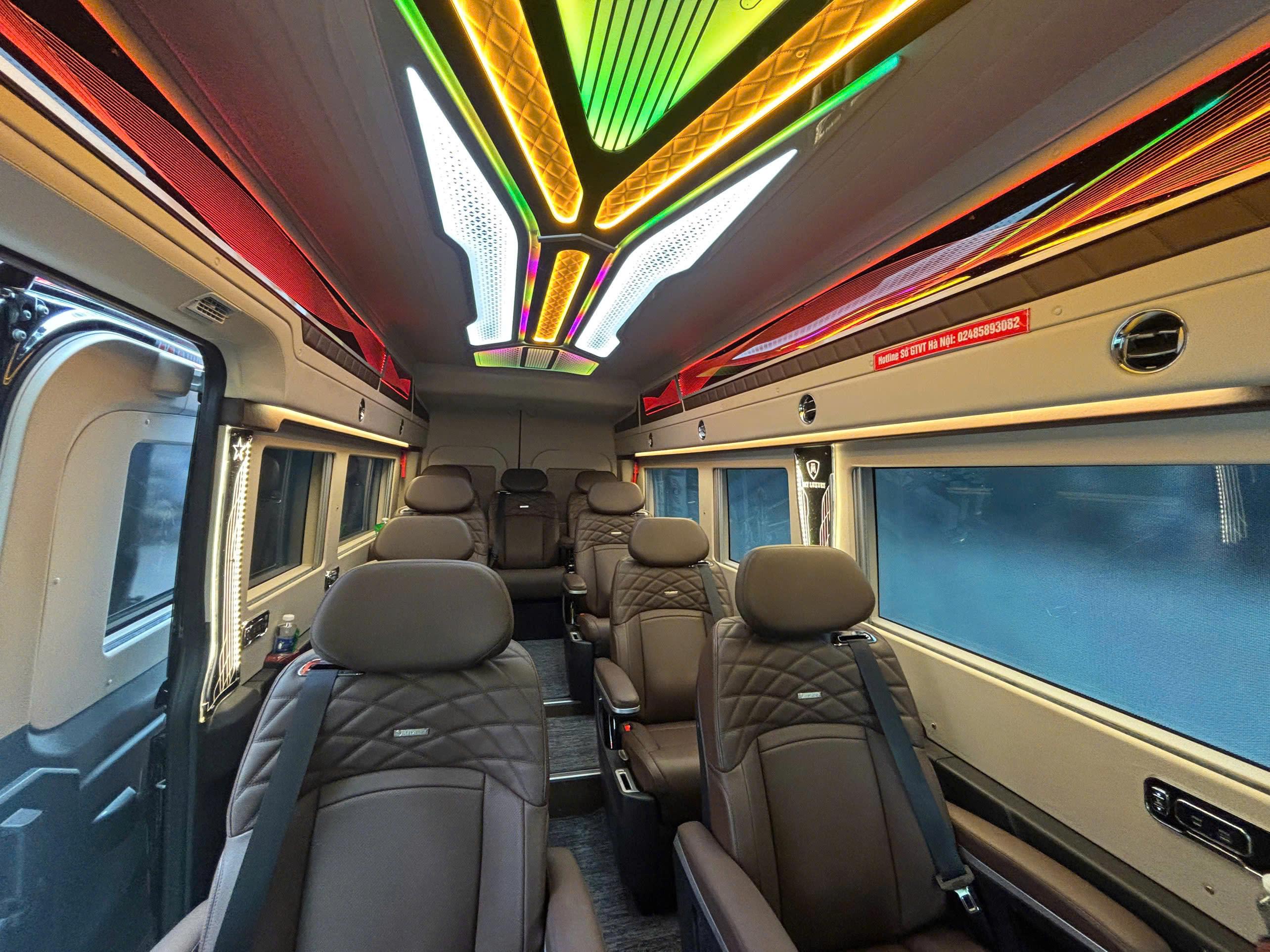 Private Limousine Transfer: Tam Coc to Noi Bai Airport