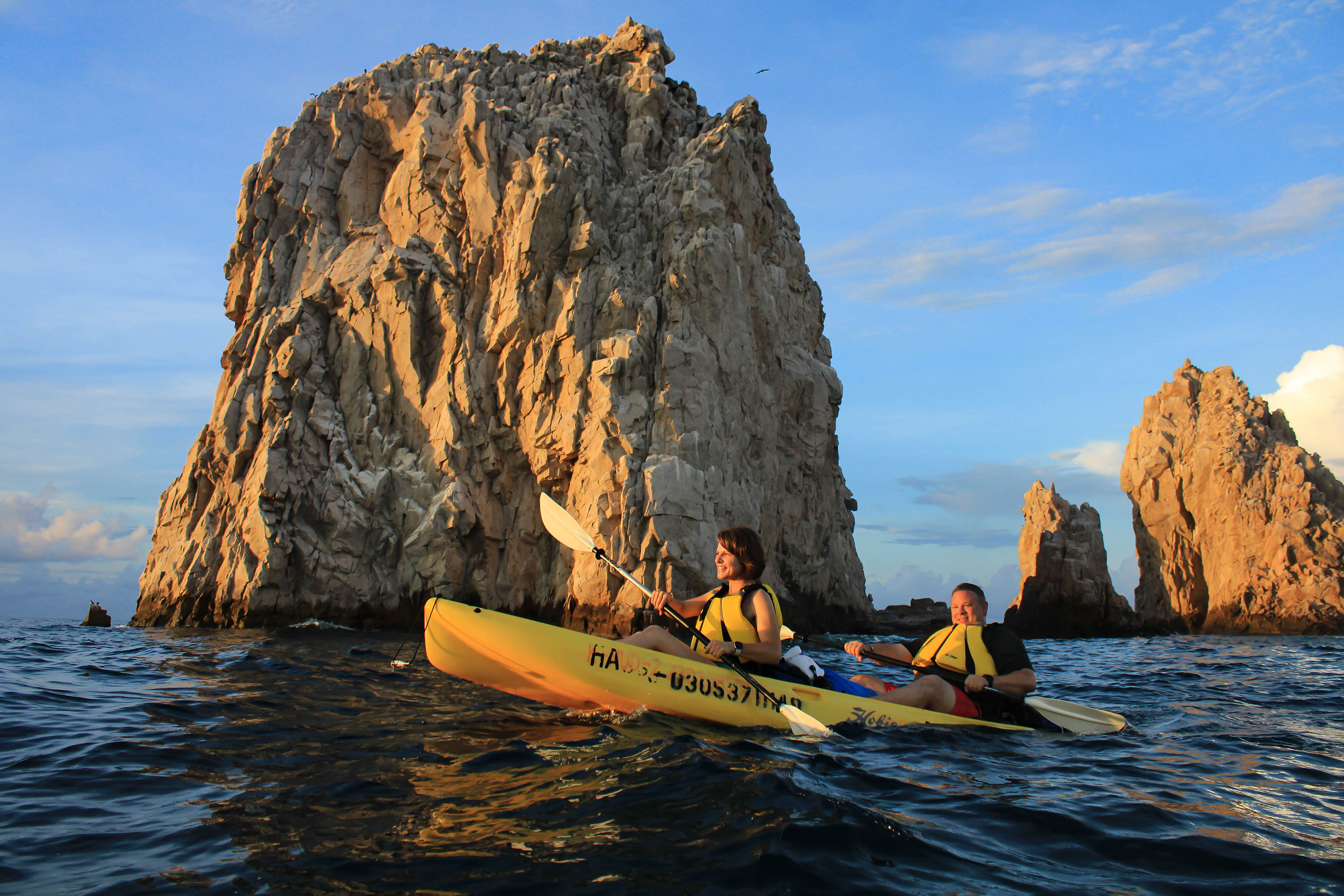 Los Cabos Sunrise Kayak to The Arch, Snorkel & Hotel Transfer