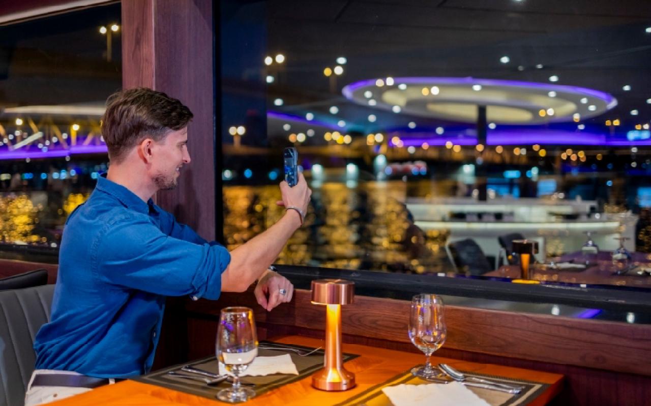 Bangkok Luxury Chao Phraya River Dinner Cruise