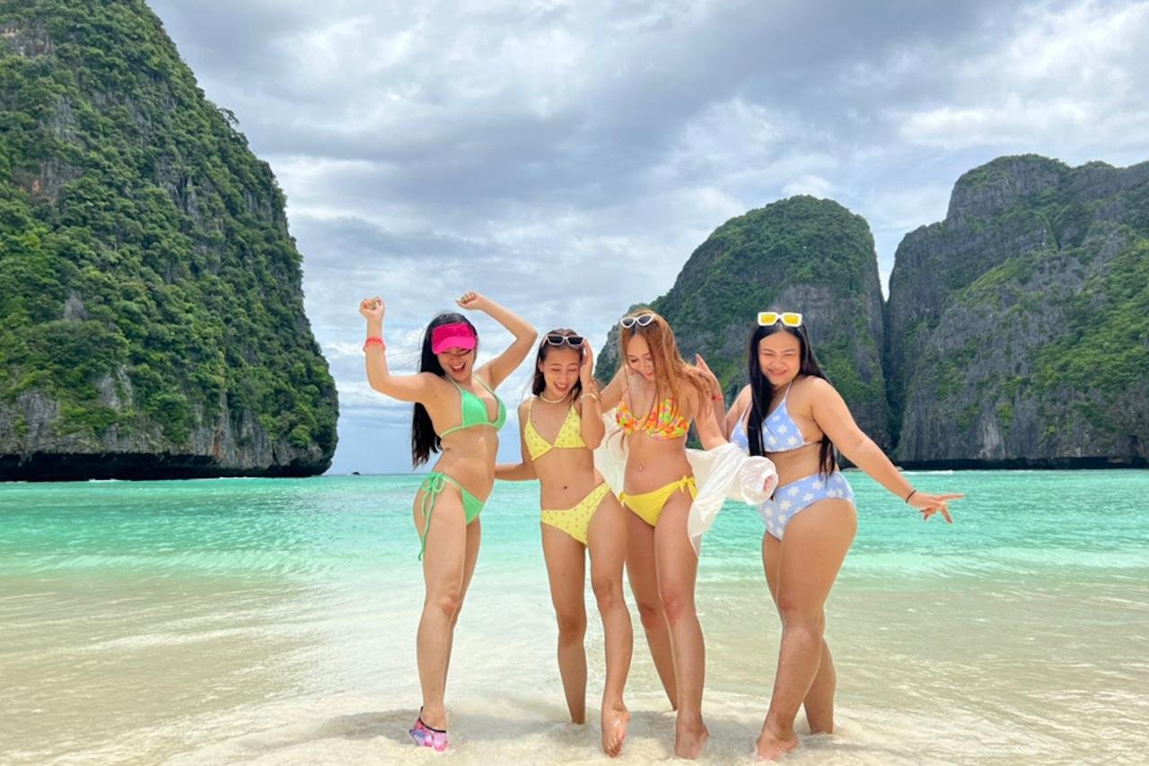 Phuket Phi Phi, Maya, and Khai Island Luxury Speedboat Tour