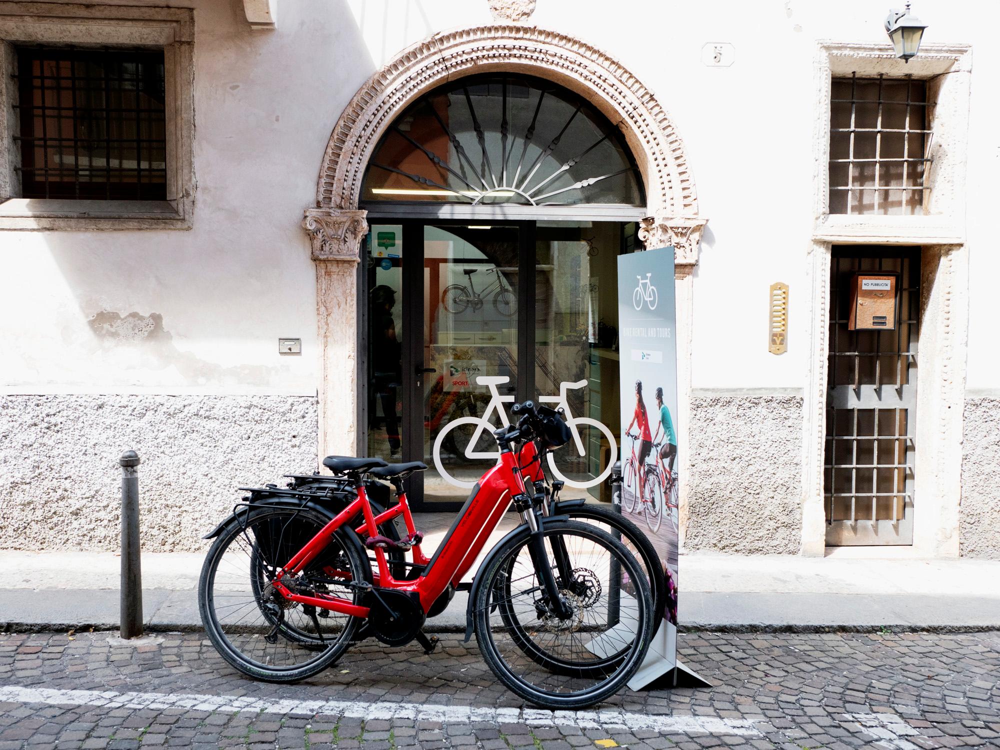 Self-Guided Verona Bike Tour