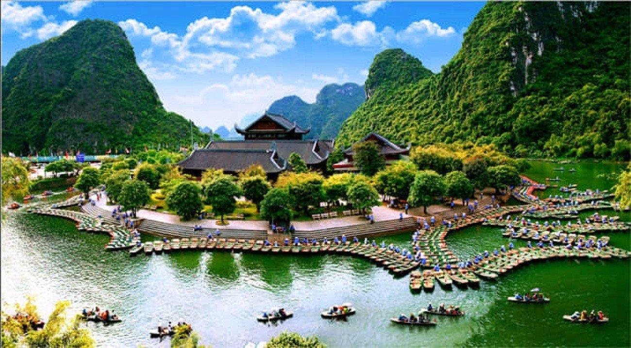 2-Day Hanoi, Ninh Binh & Ha Long Bay Luxury Tour