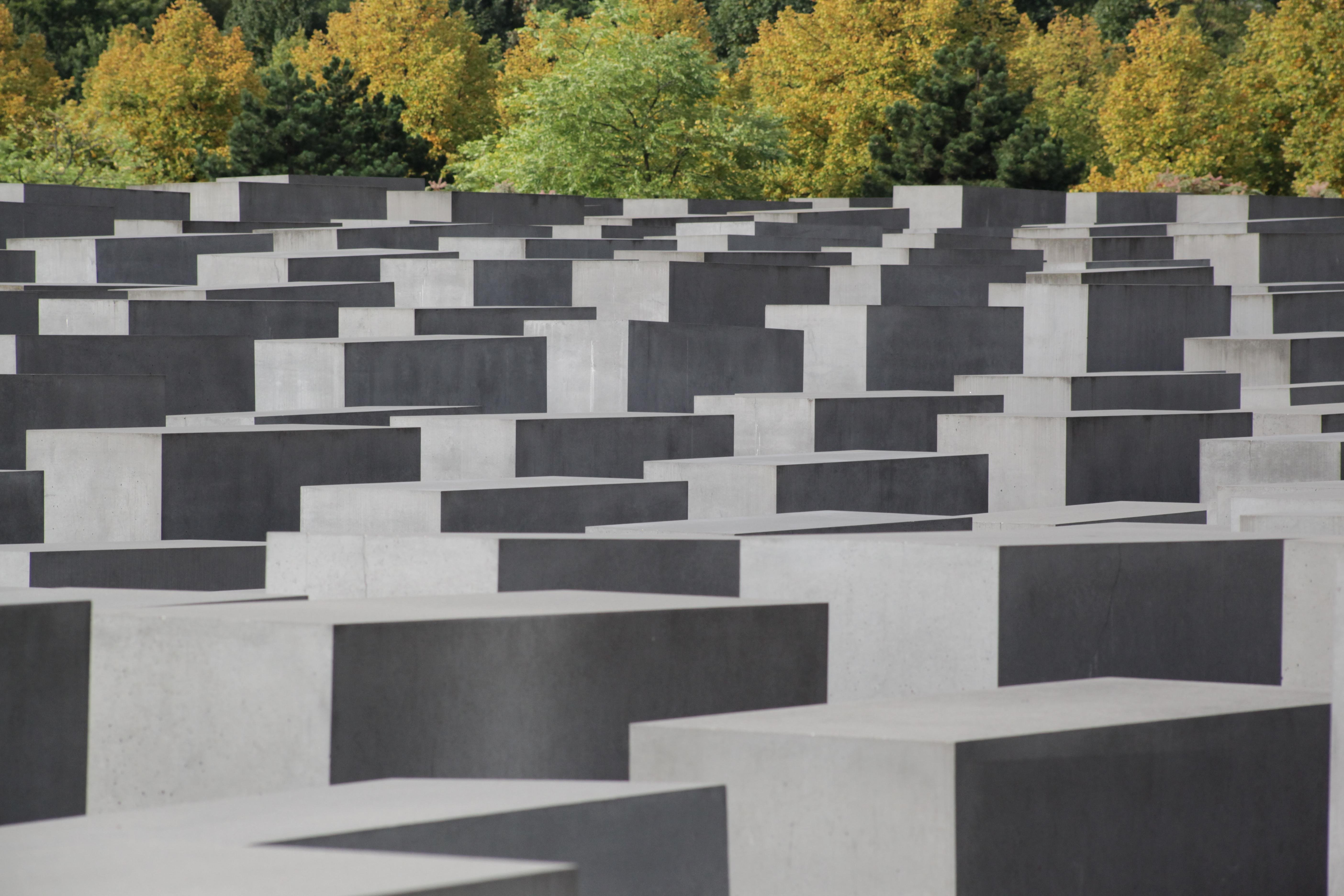 Berlin walking tour — Mitte, the Reichstag and the government quarter — image 15