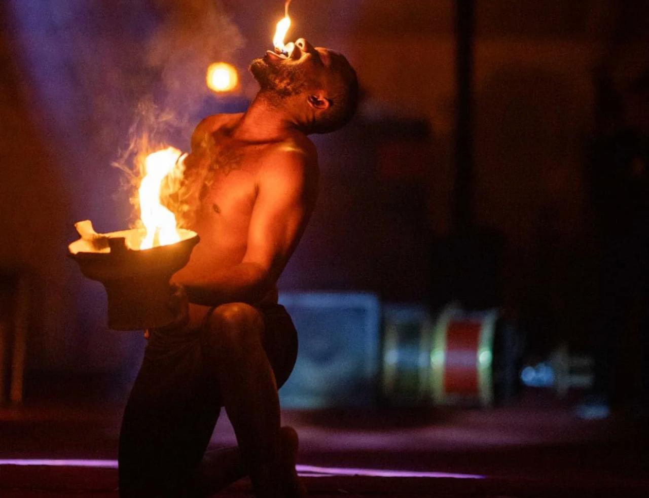 Agafay Desert Overnight: Dinner, Live Show & Stargazing from Marrakech