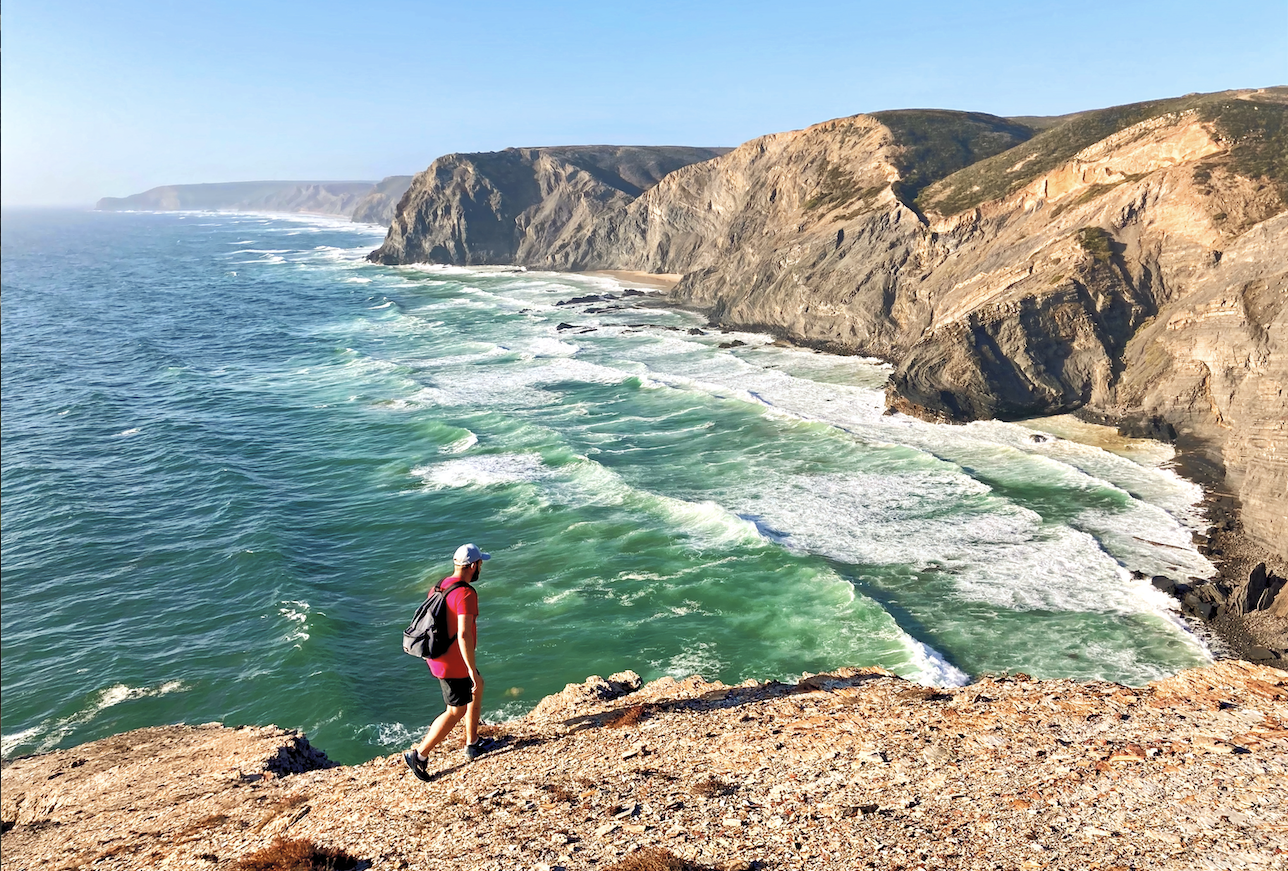 Wild West Coast Hike & Clifftop Sunset Dinner