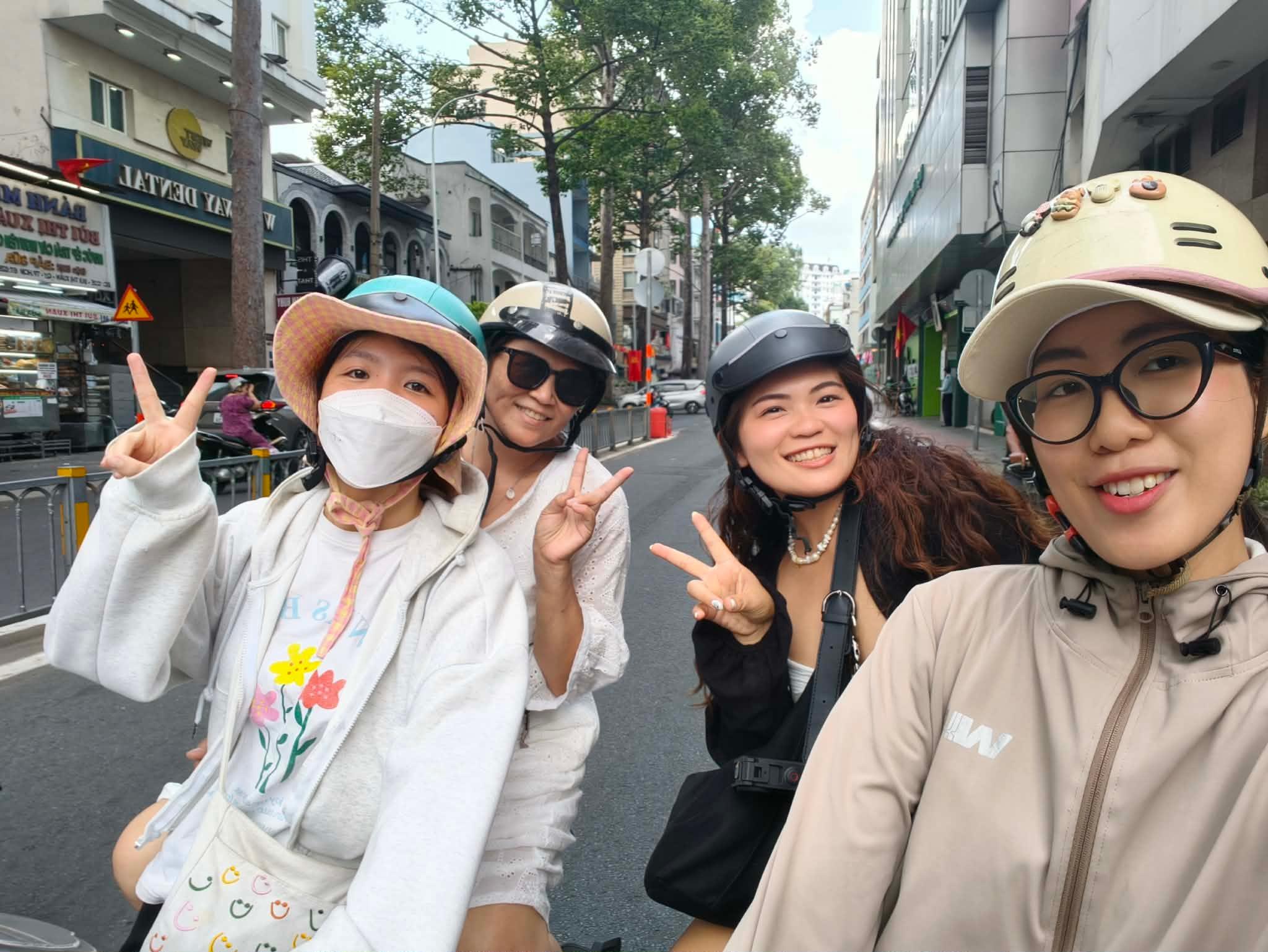 Saigon Motorbike Adventure with Local Insights