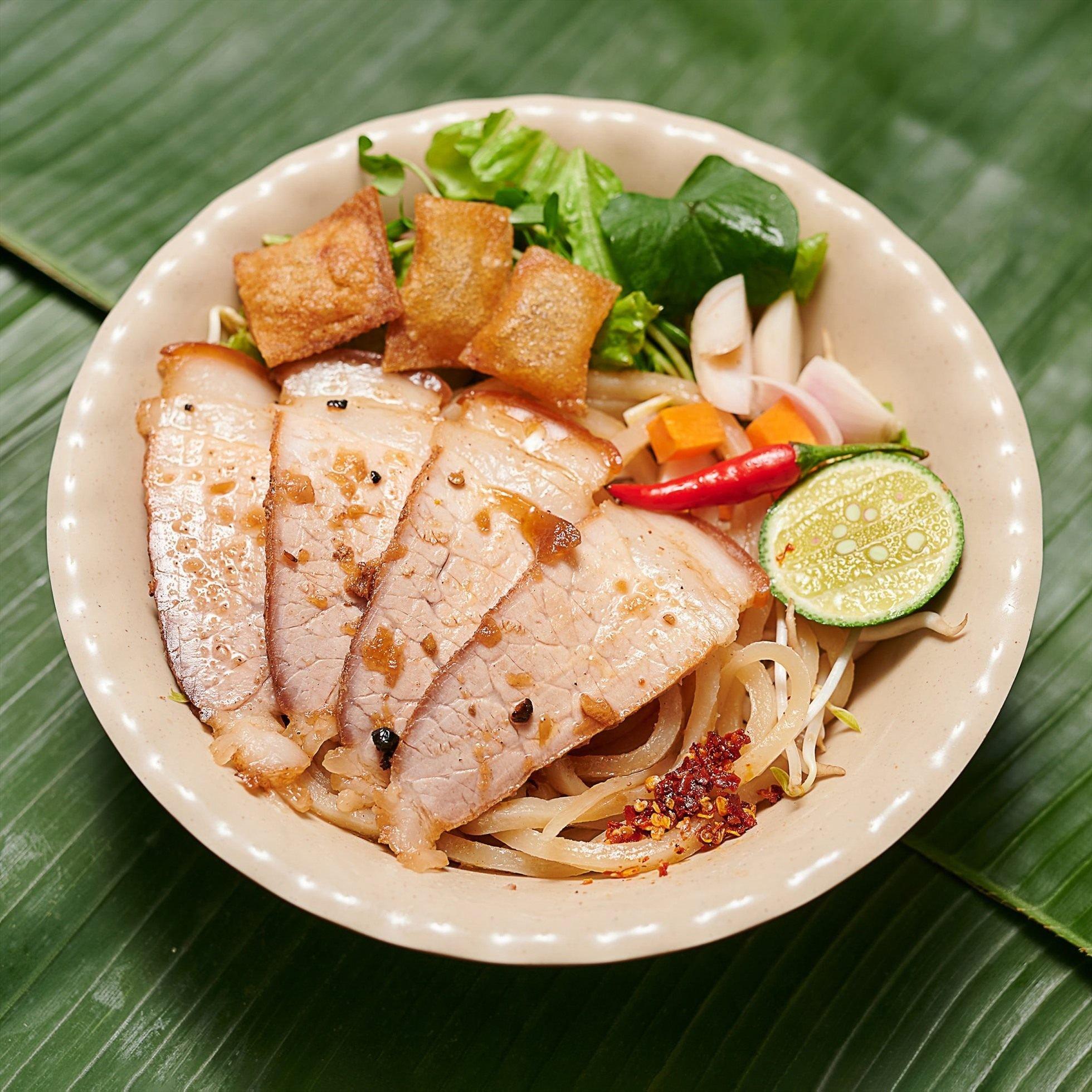 street food tour in Hoi An — photo 1