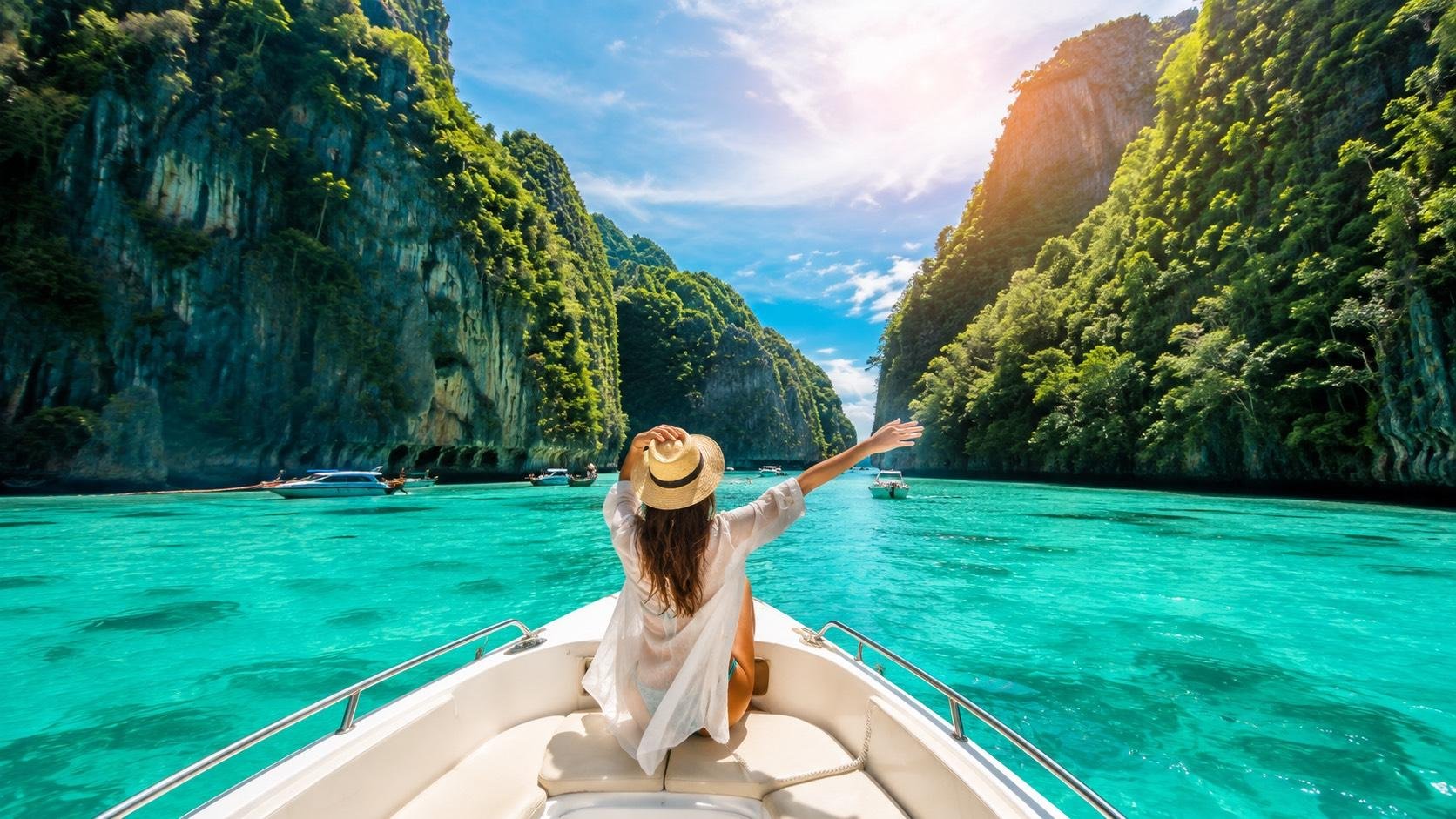 Phuket: Phi Phi Islands, Maya Bay & Khai Speedboat Day Trip