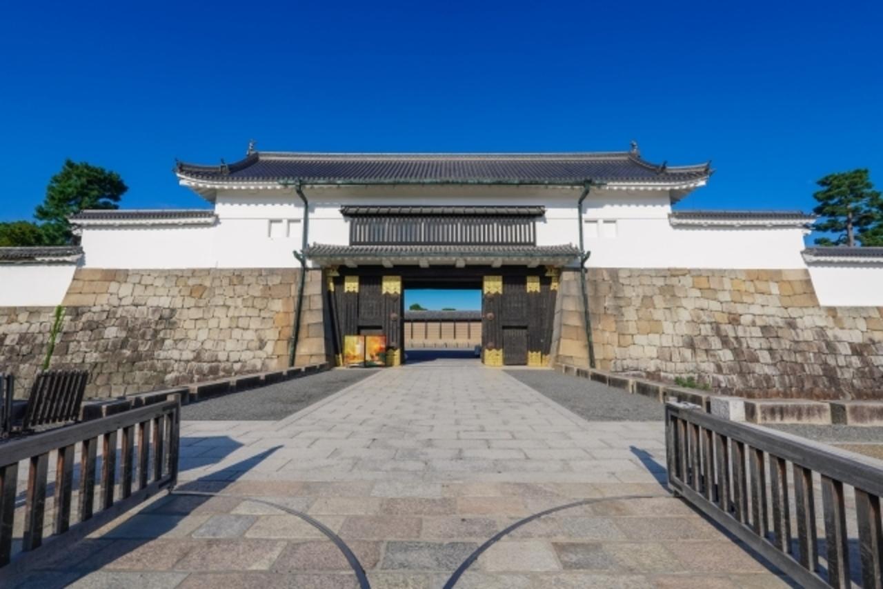 Kyoto Nijo Castle: UNESCO World Heritage Small-Group Guided Tour