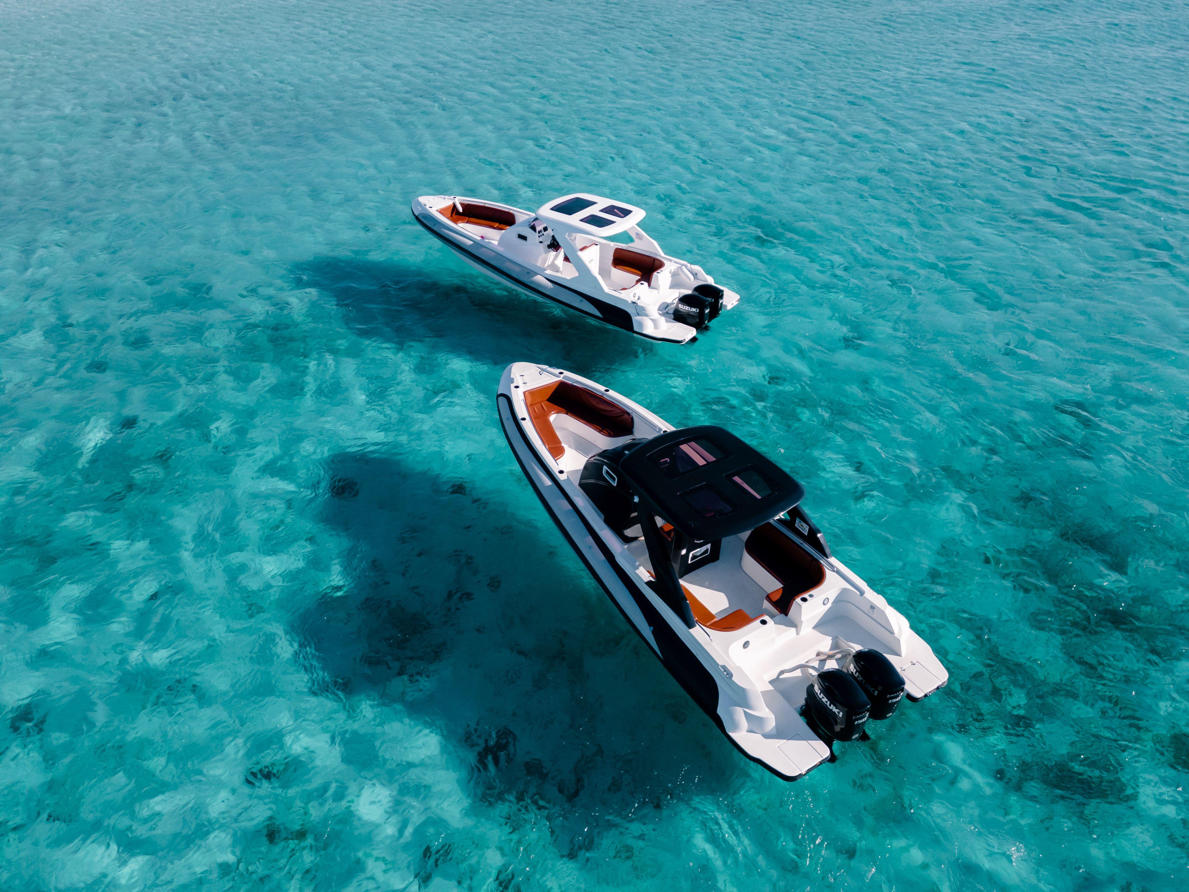 Hurghada: Speedboat to Hula Hula Island with Snorkeling & Water Sports