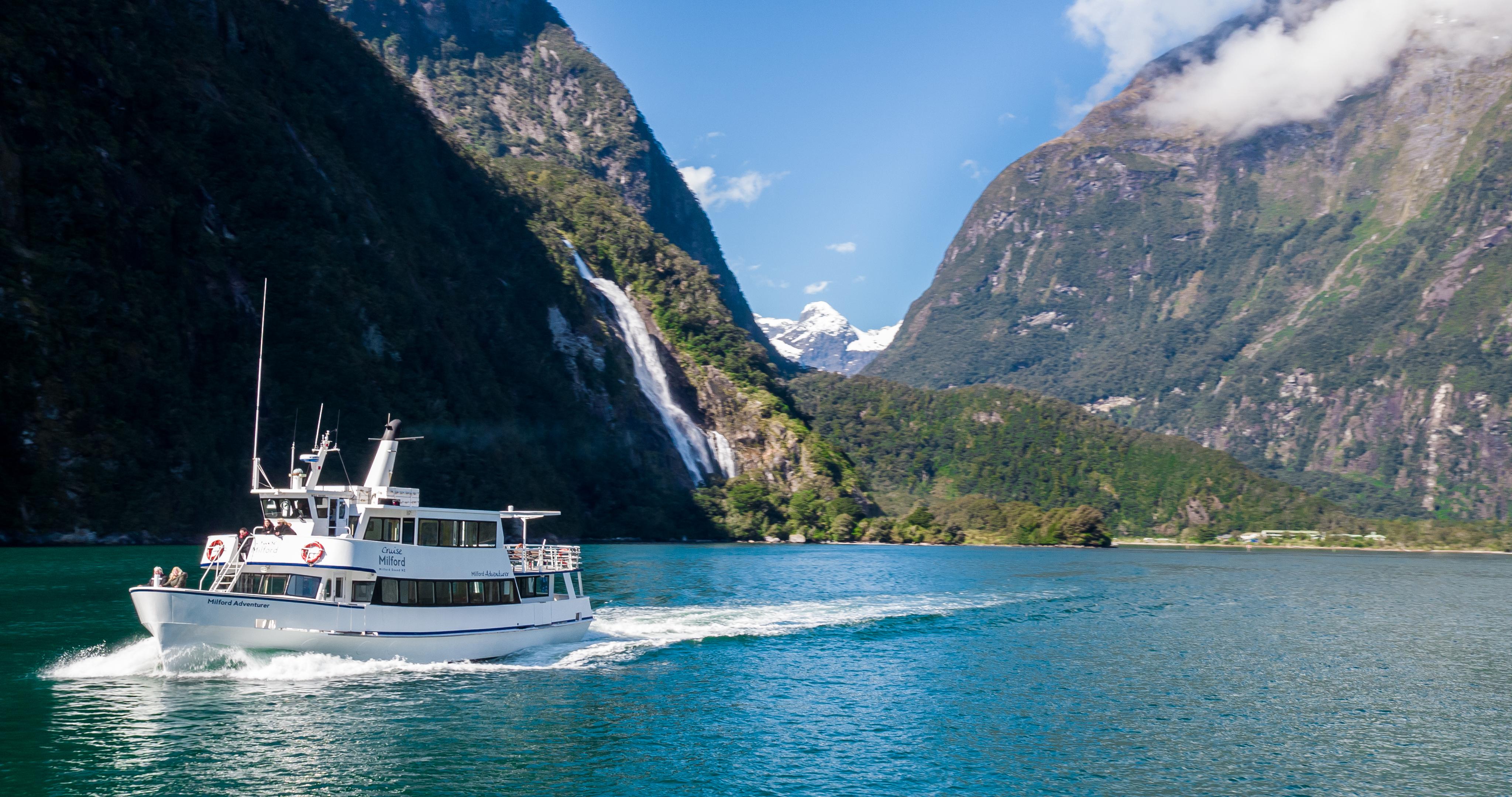 Milford Sound Premium Small-Group Day Tour from Queenstown
