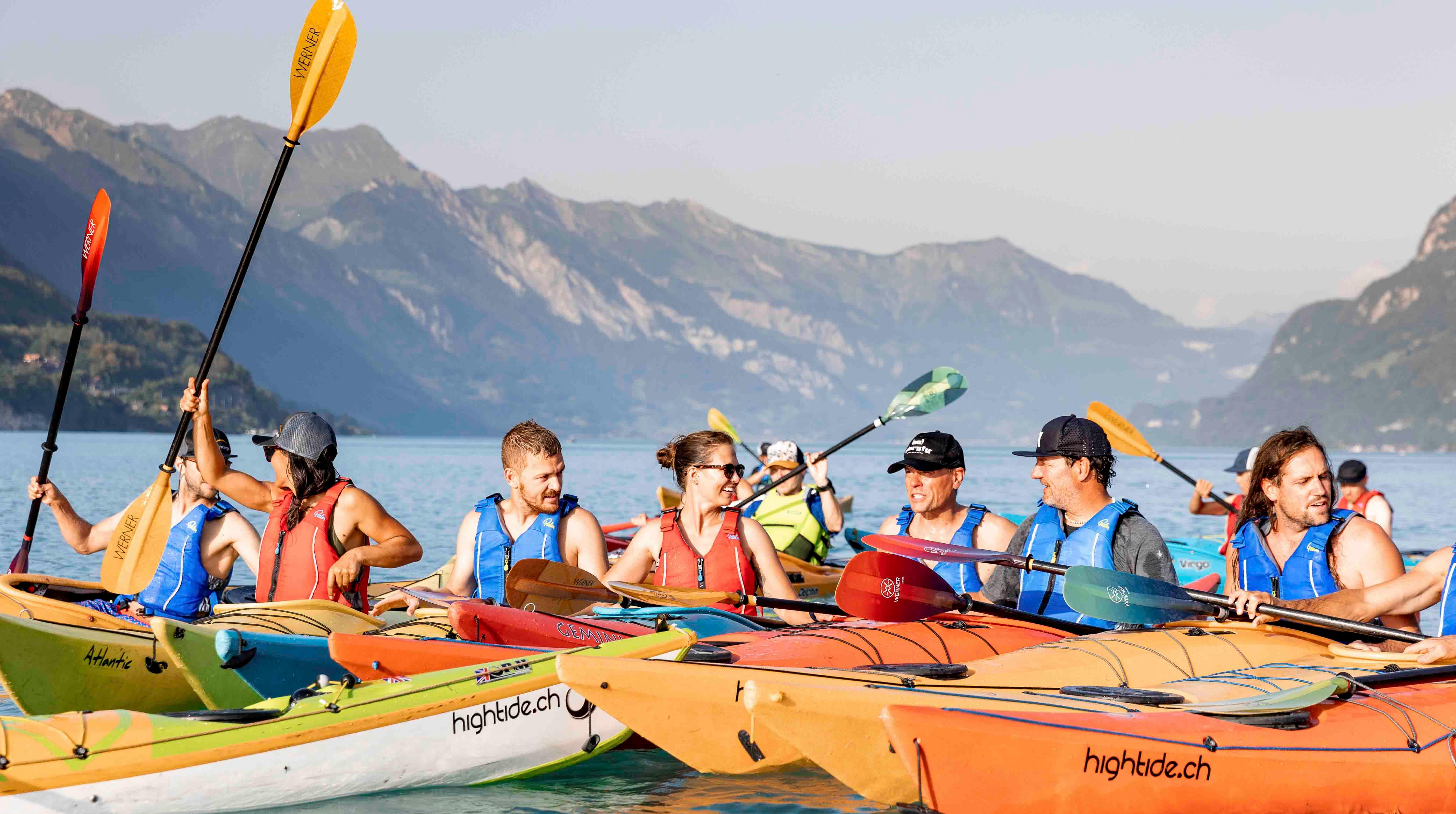 Interlaken: Guided Lake Brienz Turquoise Kayaking Tour