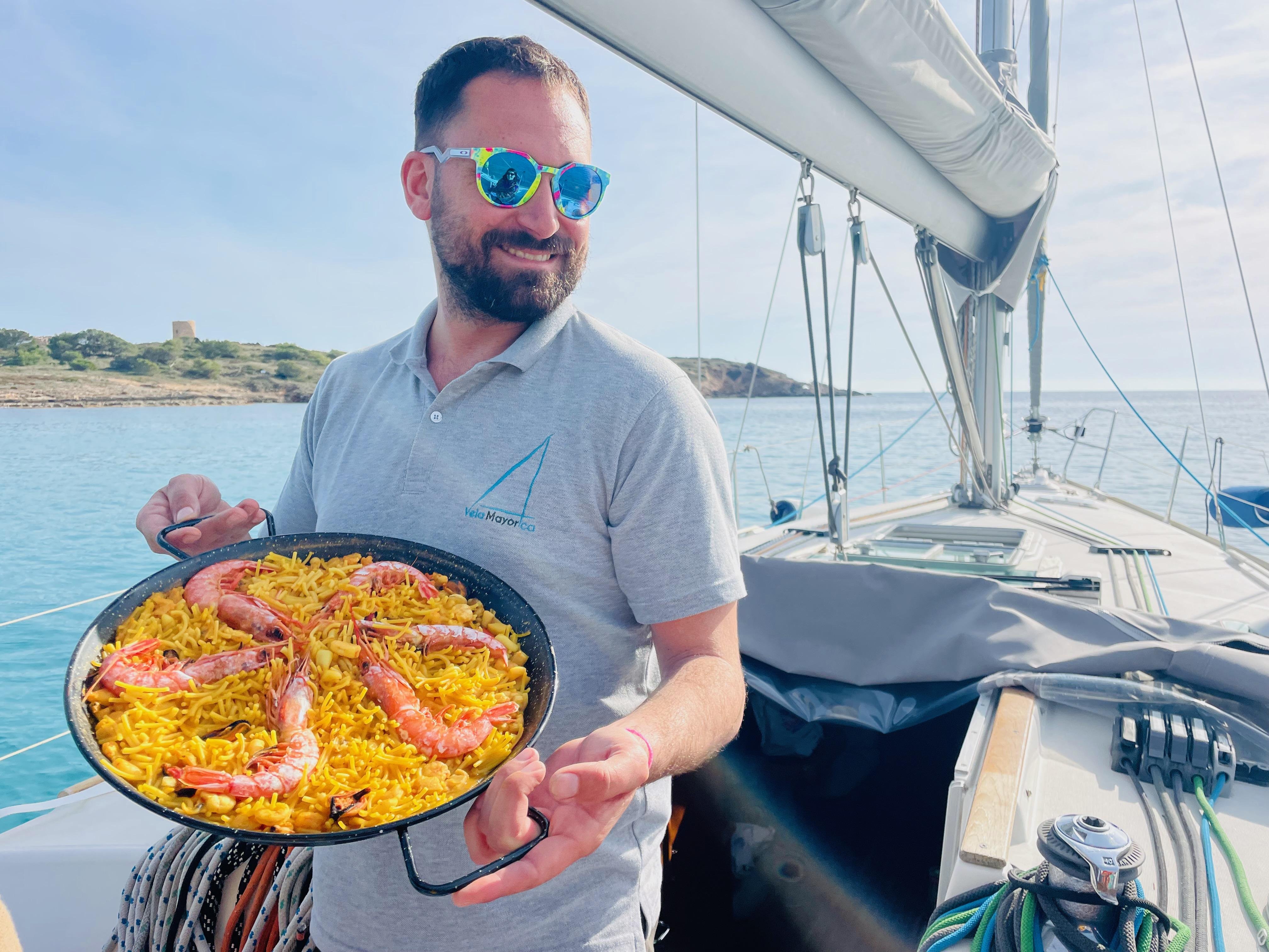 Private Sailing Adventure in Palma Bay with Optional Paella