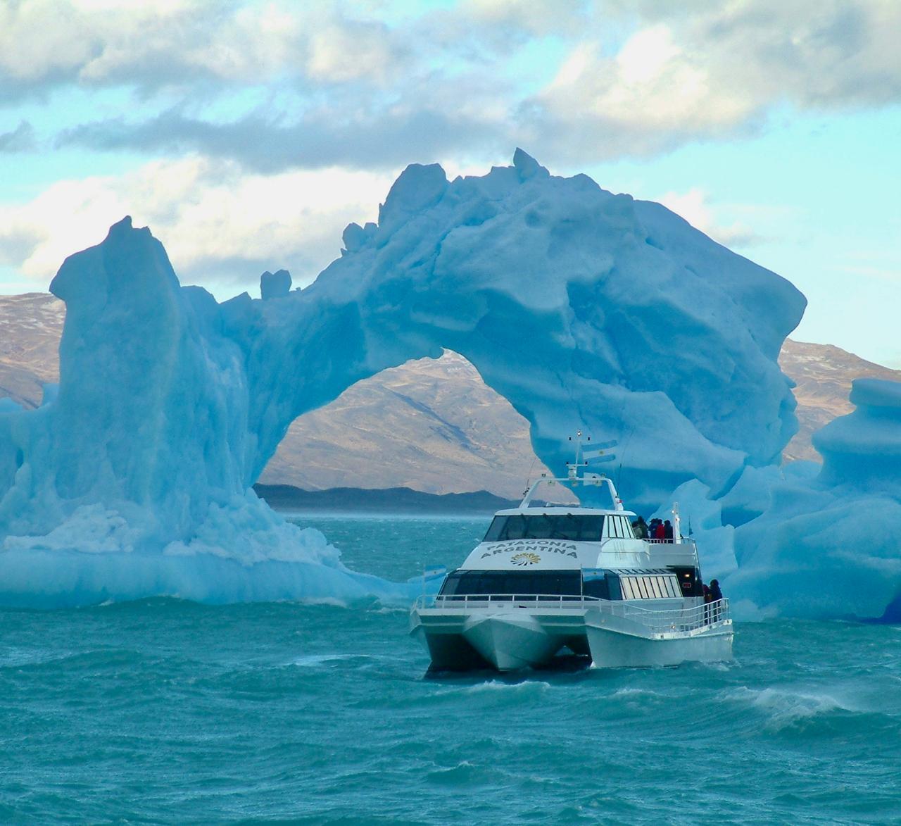 Viedma Glacier & El Chaltén Full-Day Expedition from El Calafate