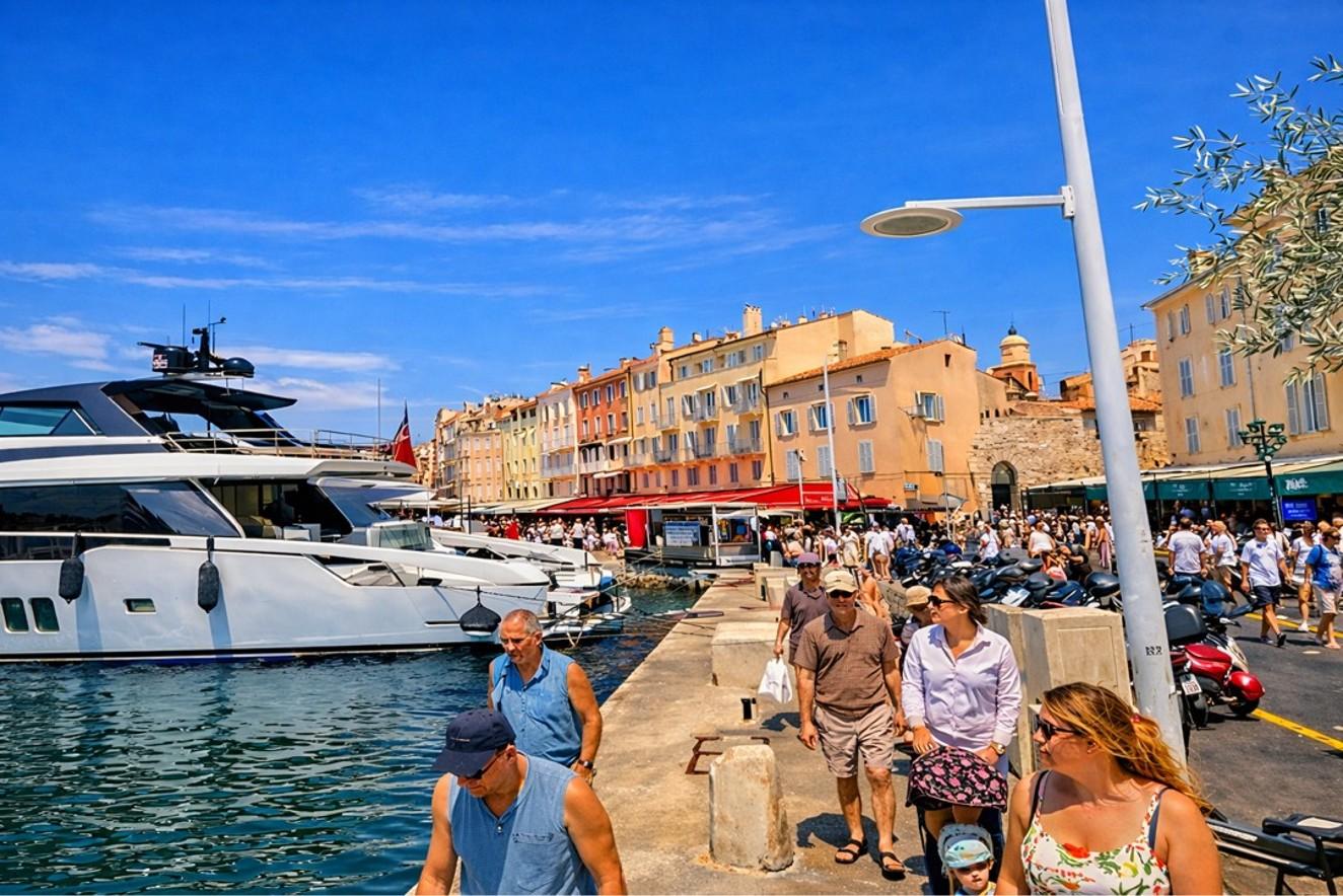 Saint-Tropez & Estérel Coast Day Tour from Nice with Boat Crossing