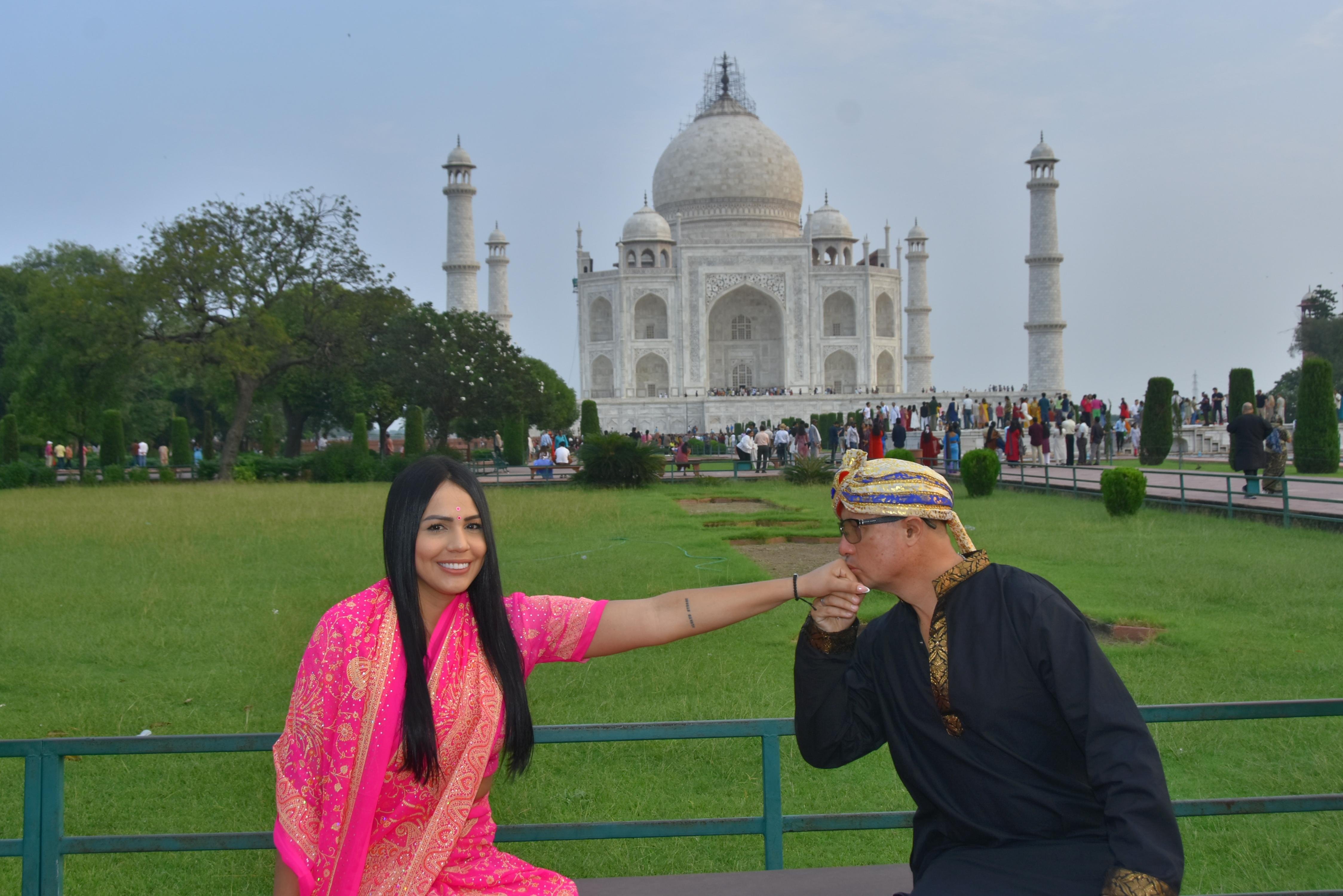 Taj Mahal, Mathura & Vrindavan Full-Day Cultural Expedition