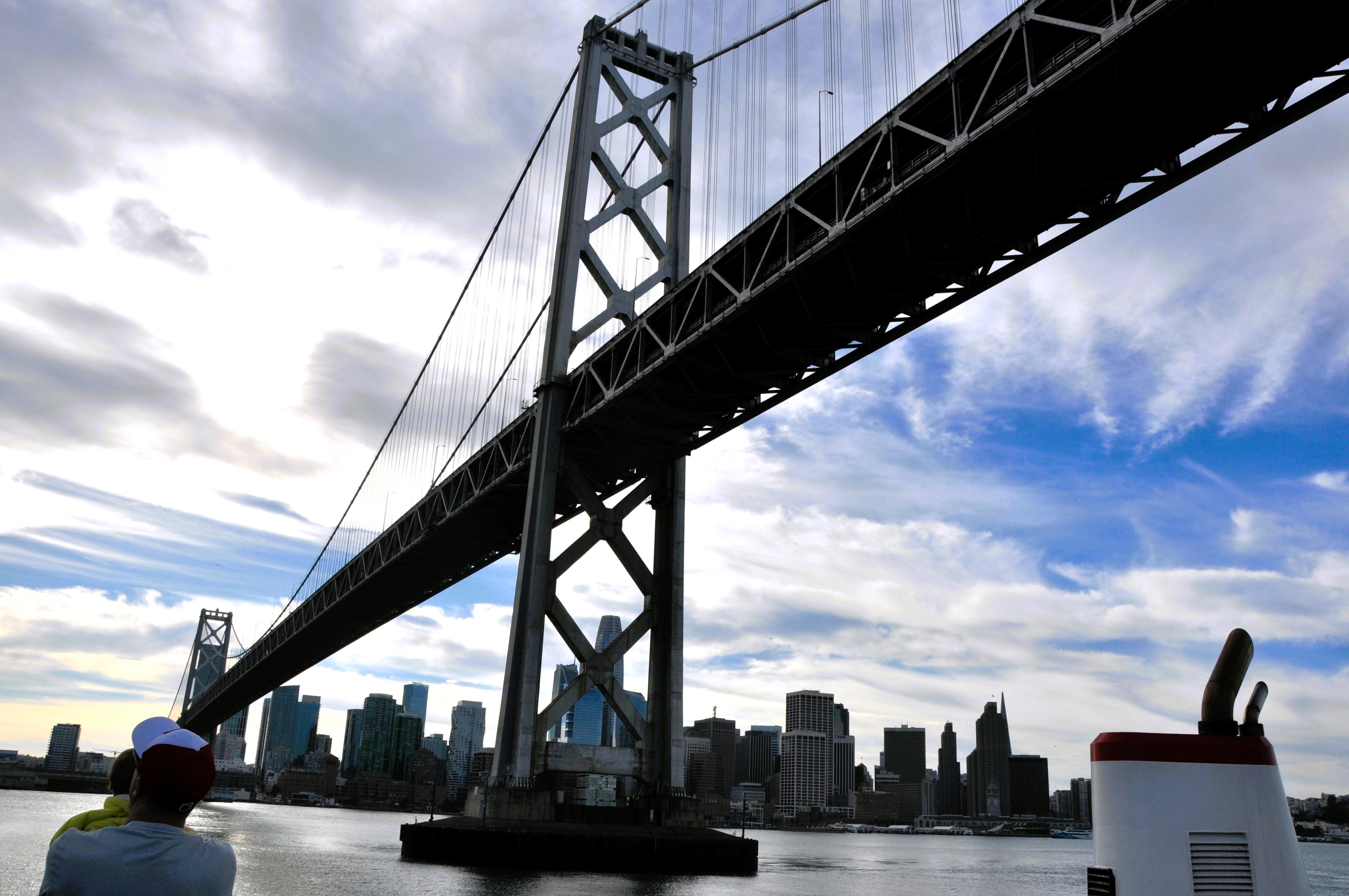 Cruzeiro pela Baía de Ponte a Ponte