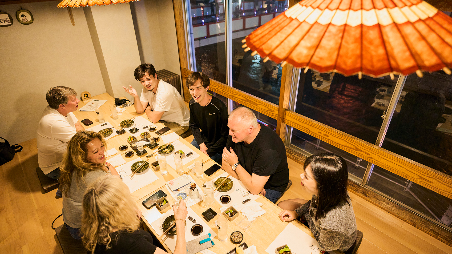 Osaka Guided Culinary Adventure: 12 Dishes & Local Sake Bars
